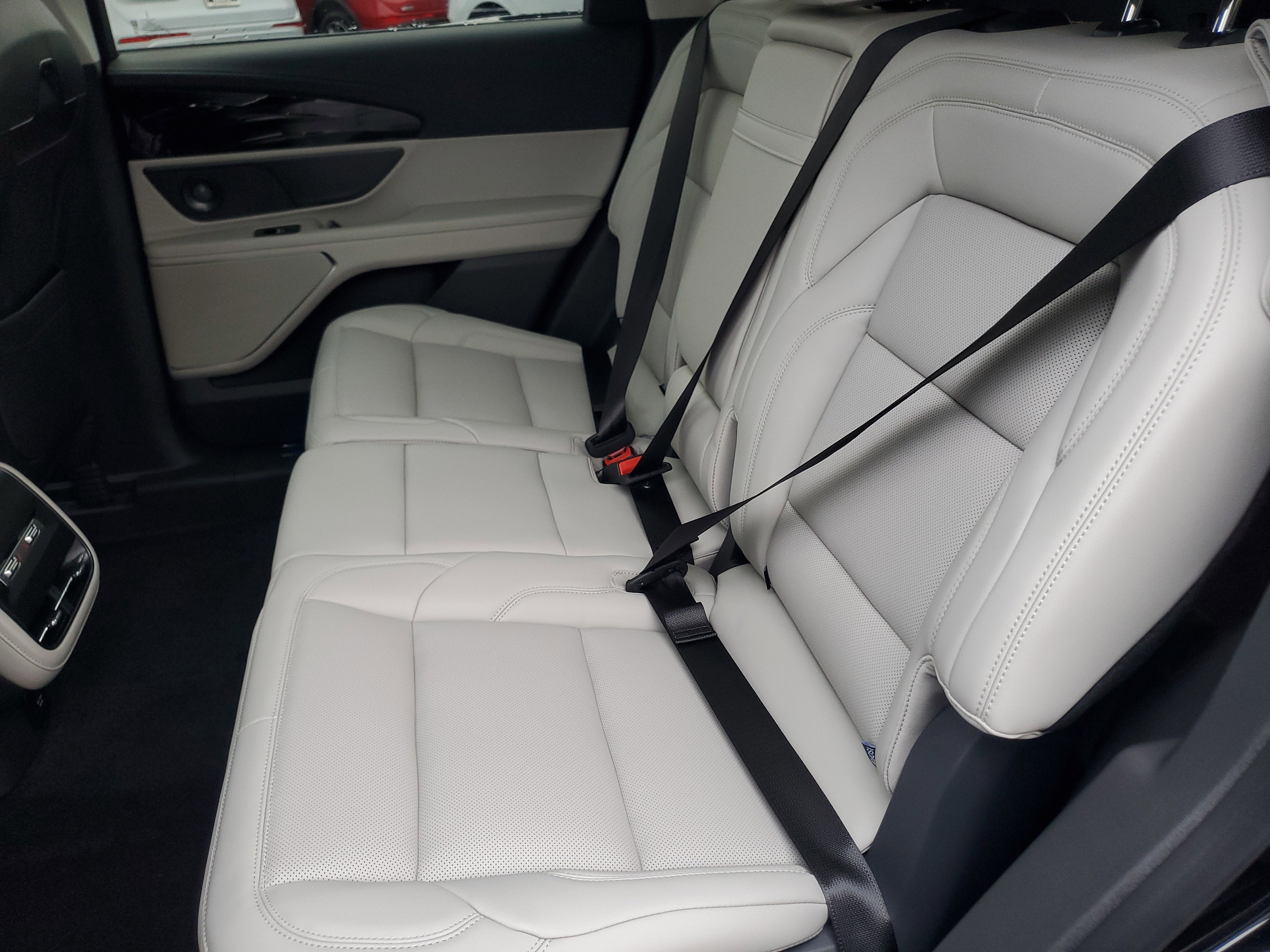 2026 Lincoln Nautilus Premiere Hybrid