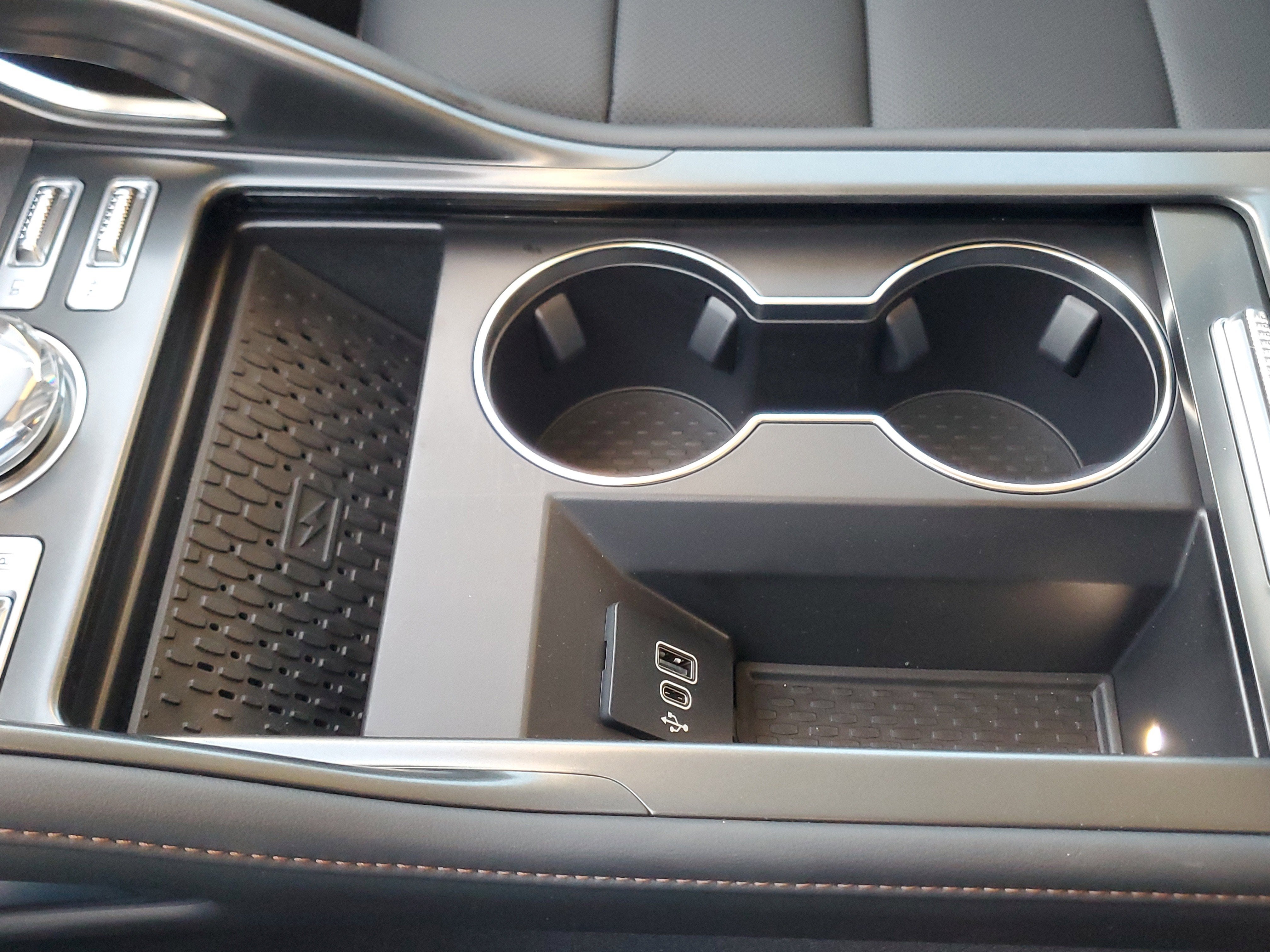 2026 Lincoln Nautilus Premiere Hybrid