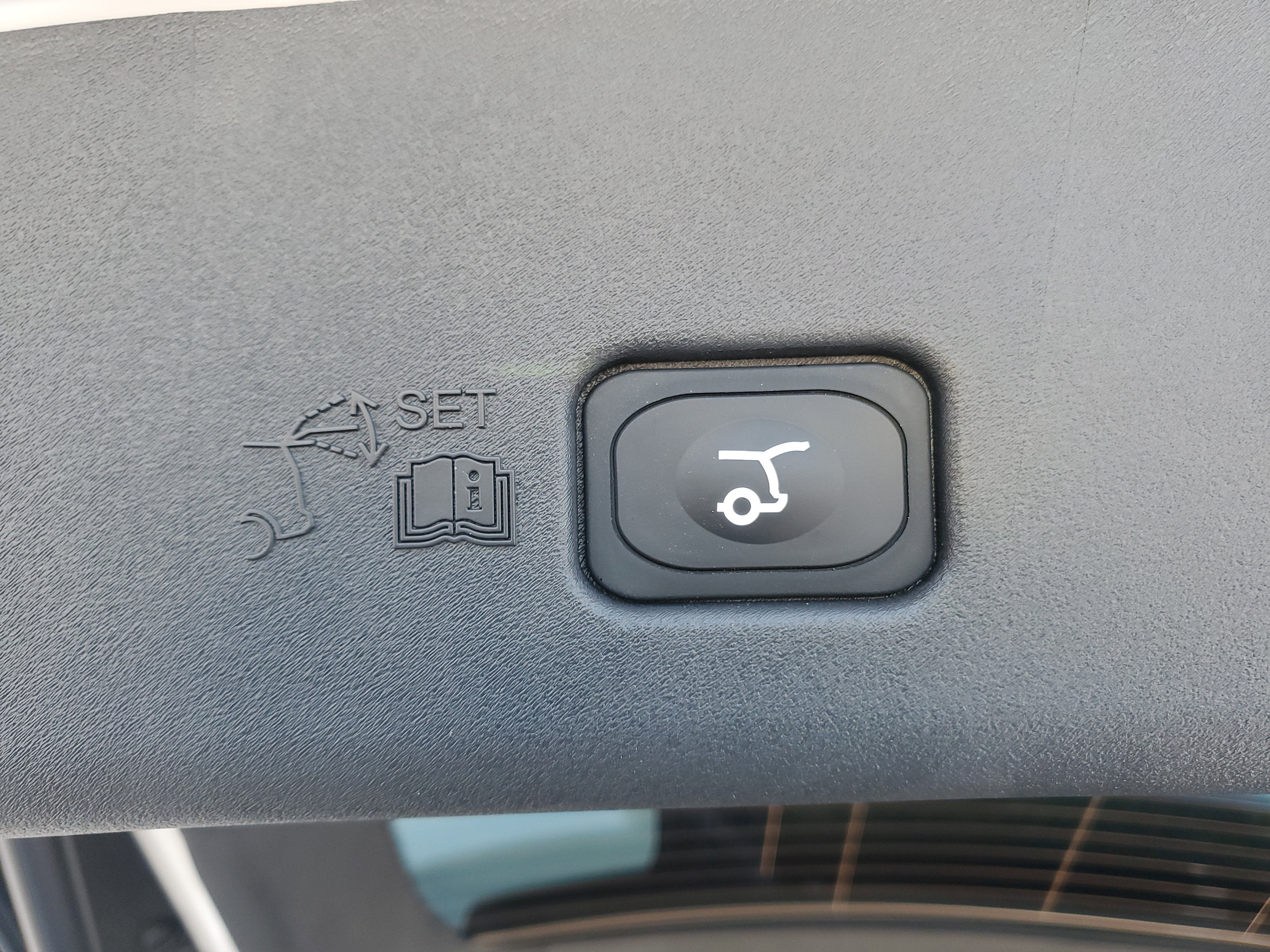 2026 Lincoln Nautilus Premiere Hybrid