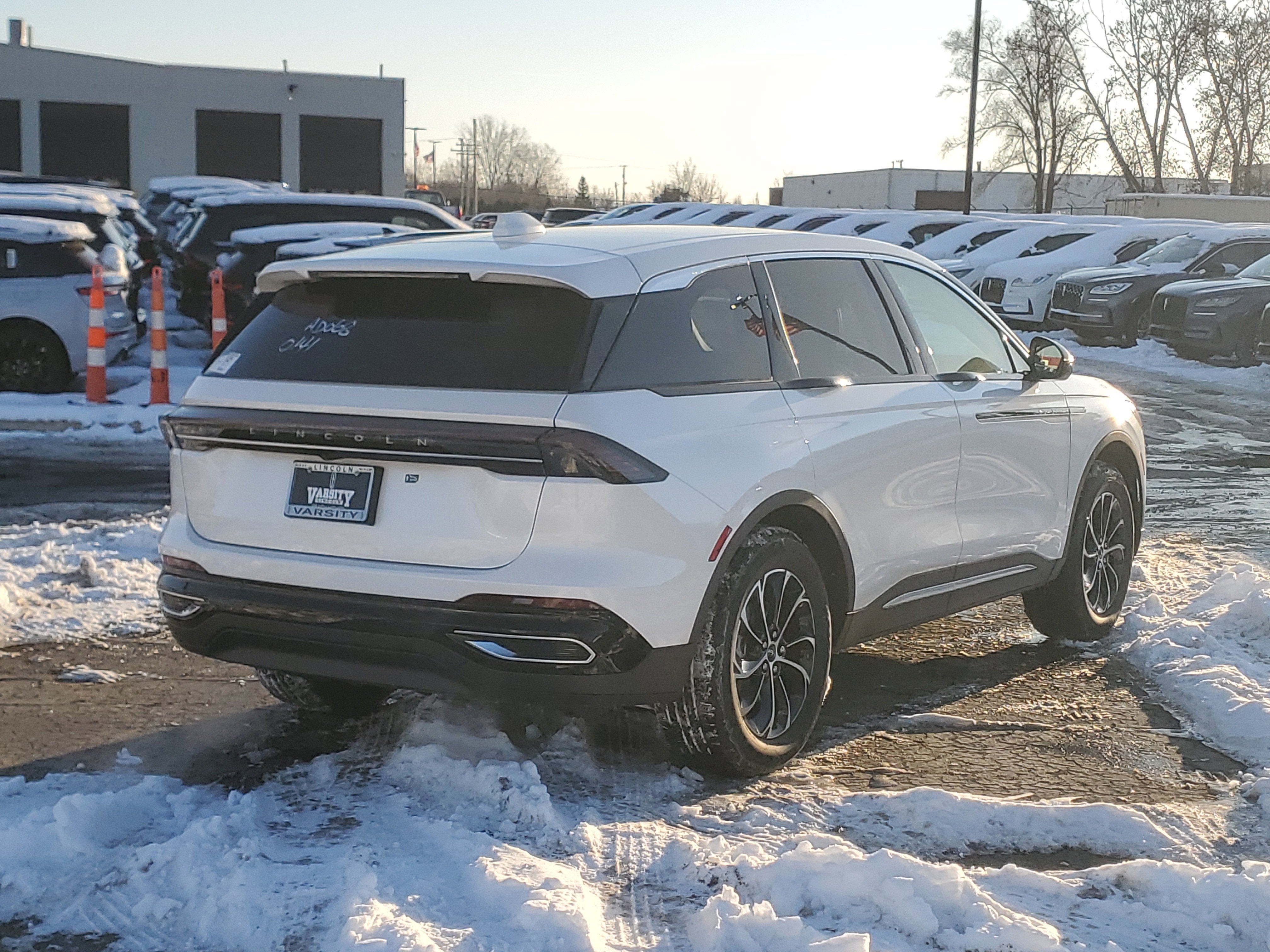 2026 Lincoln Nautilus Premiere Hybrid