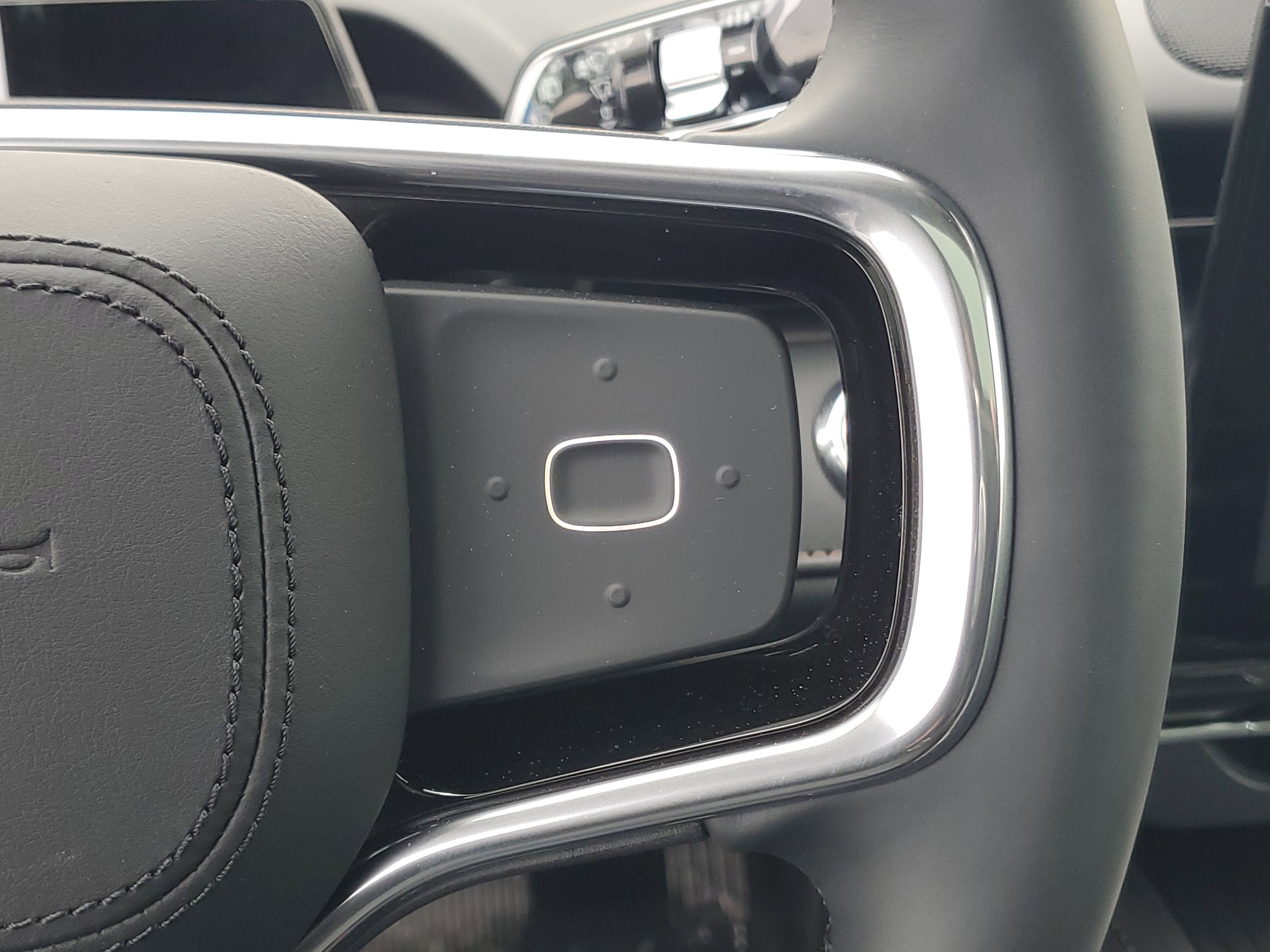 2026 Lincoln Nautilus Premiere Hybrid