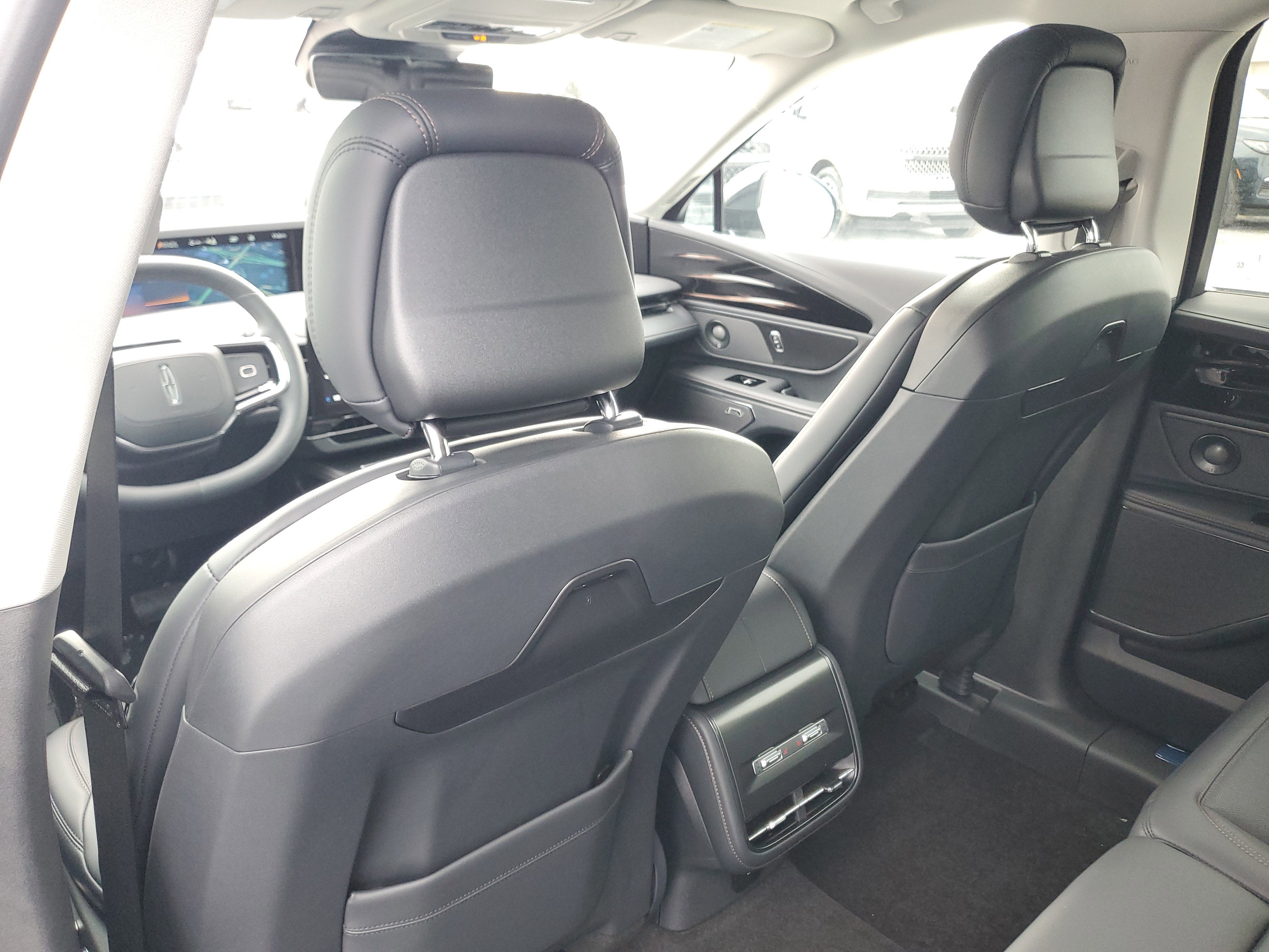 2026 Lincoln Nautilus Premiere Hybrid