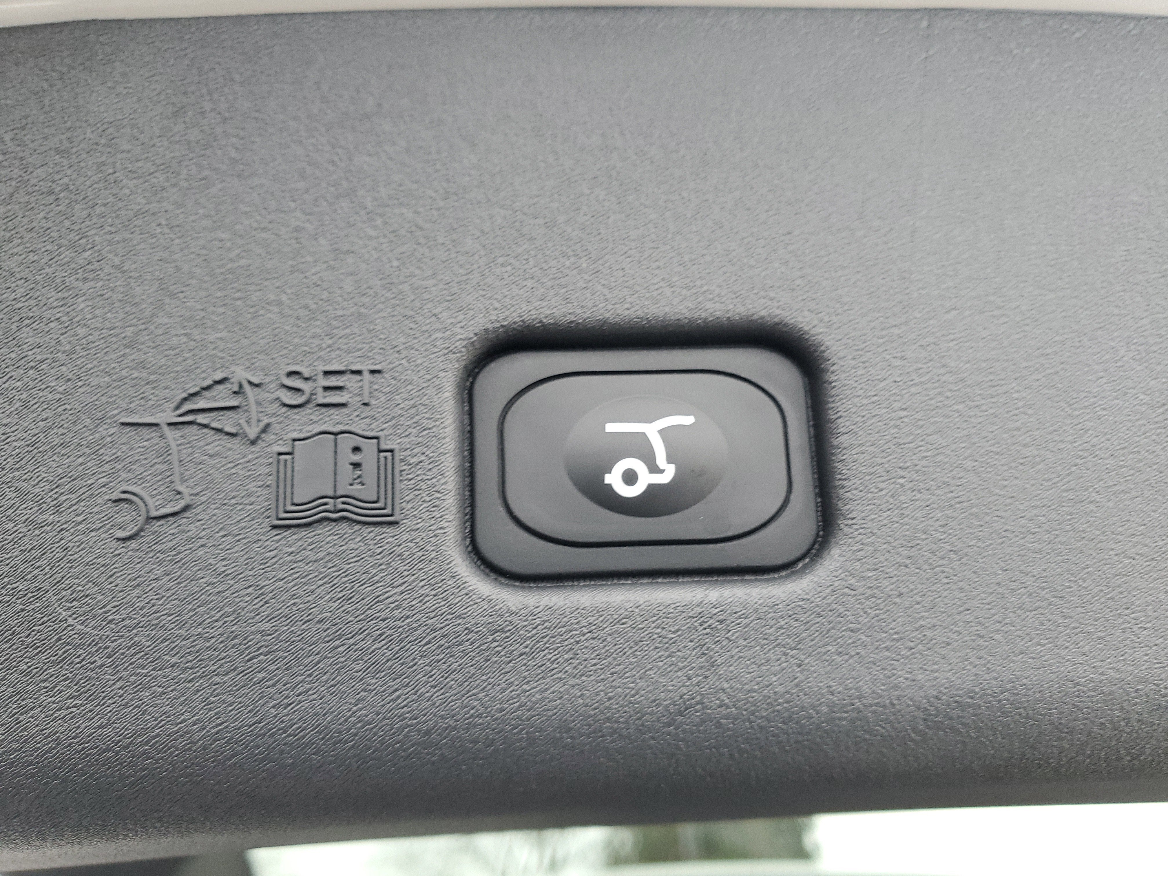 2026 Lincoln Nautilus Premiere Hybrid