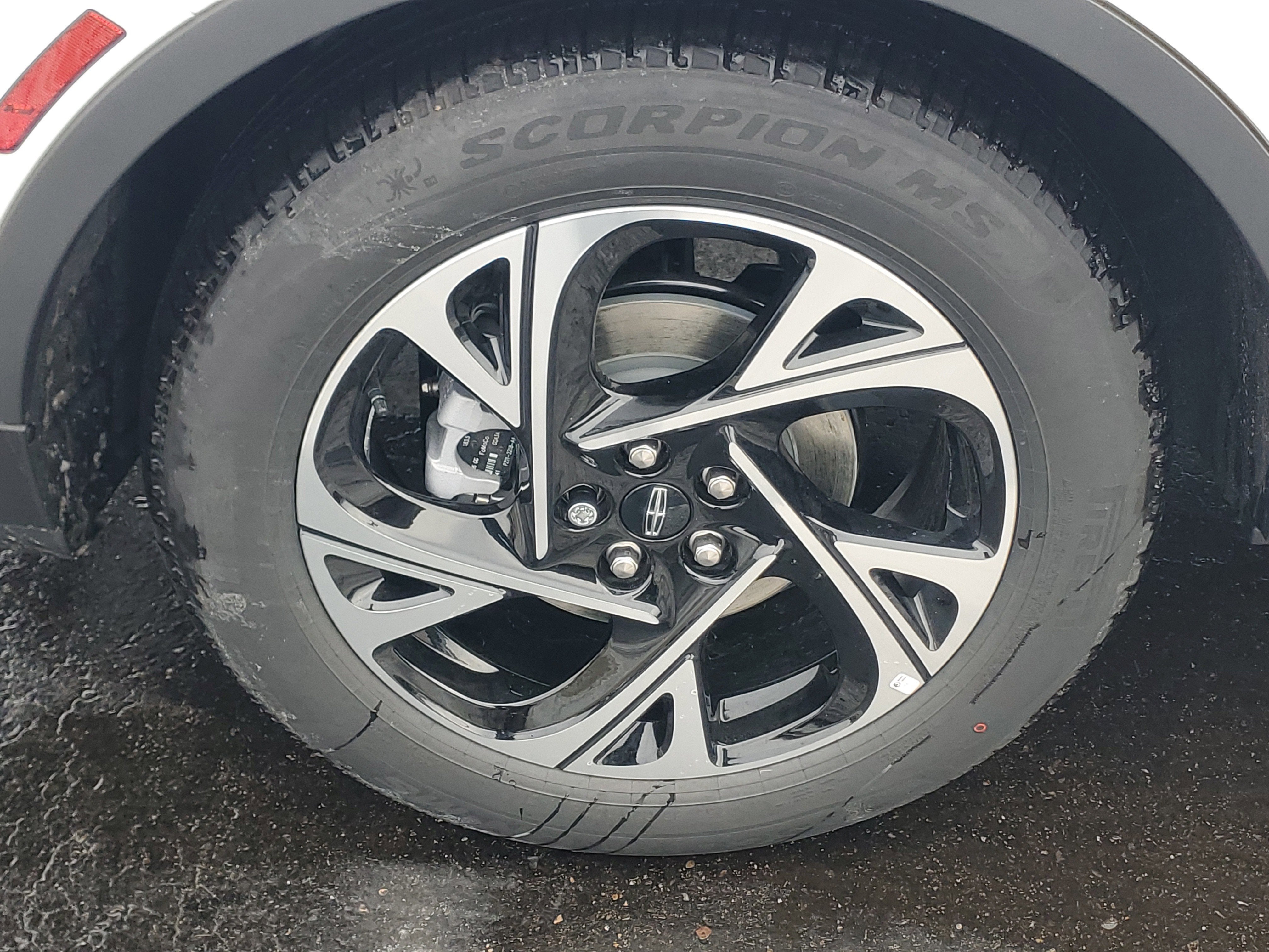 2026 Lincoln Nautilus Premiere Hybrid