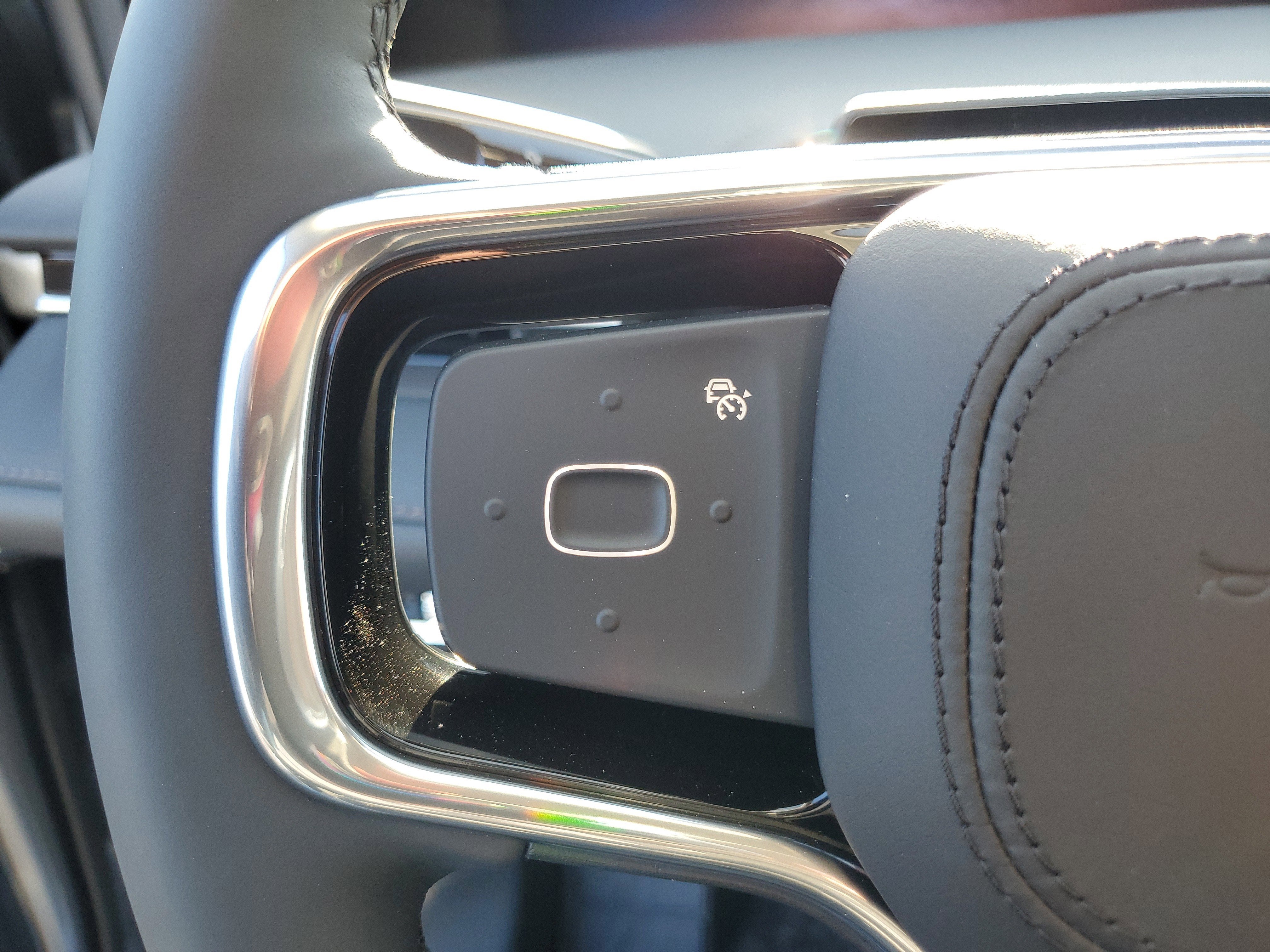 2026 Lincoln Nautilus Premiere Hybrid