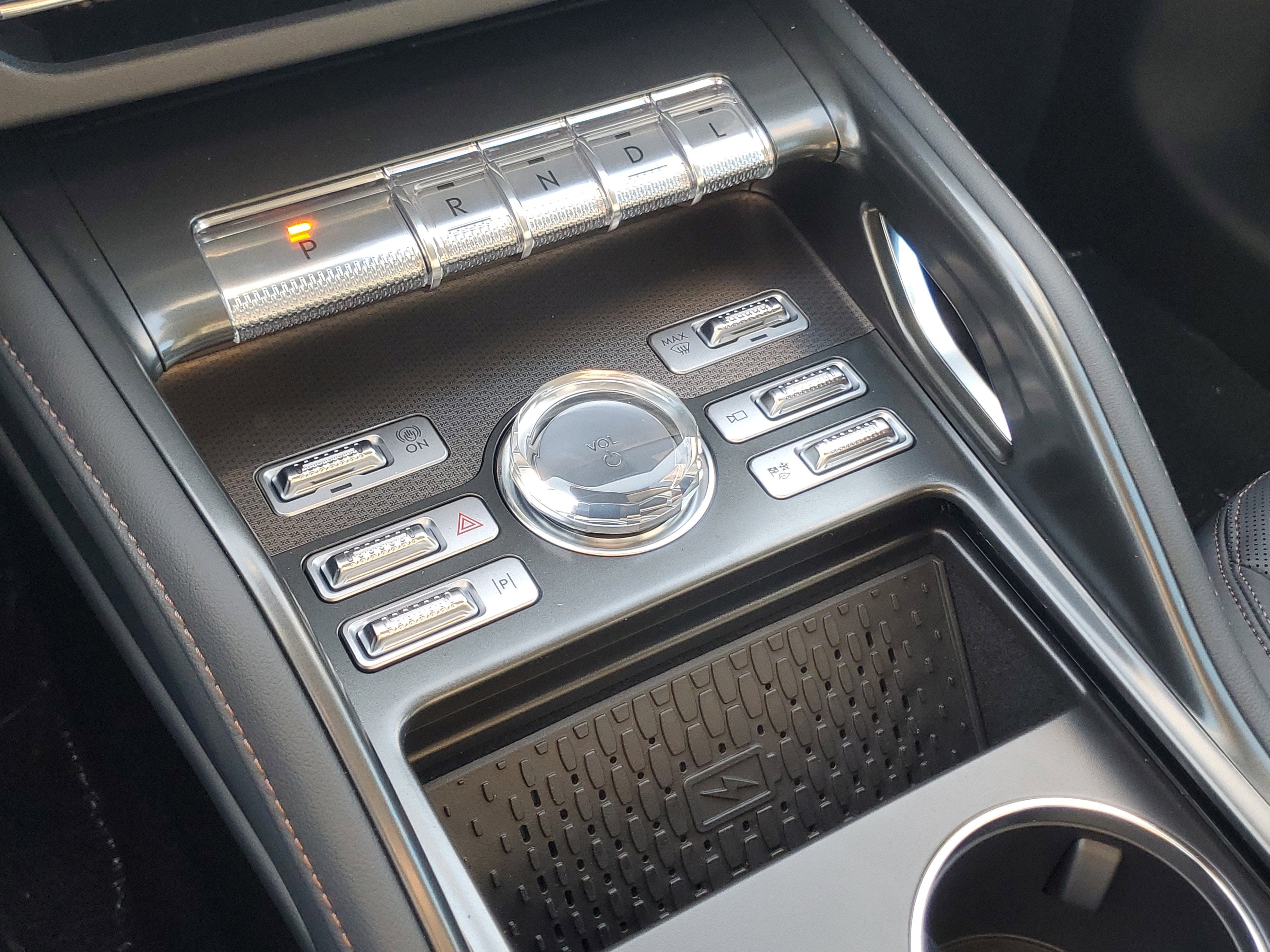 2026 Lincoln Nautilus Premiere Hybrid