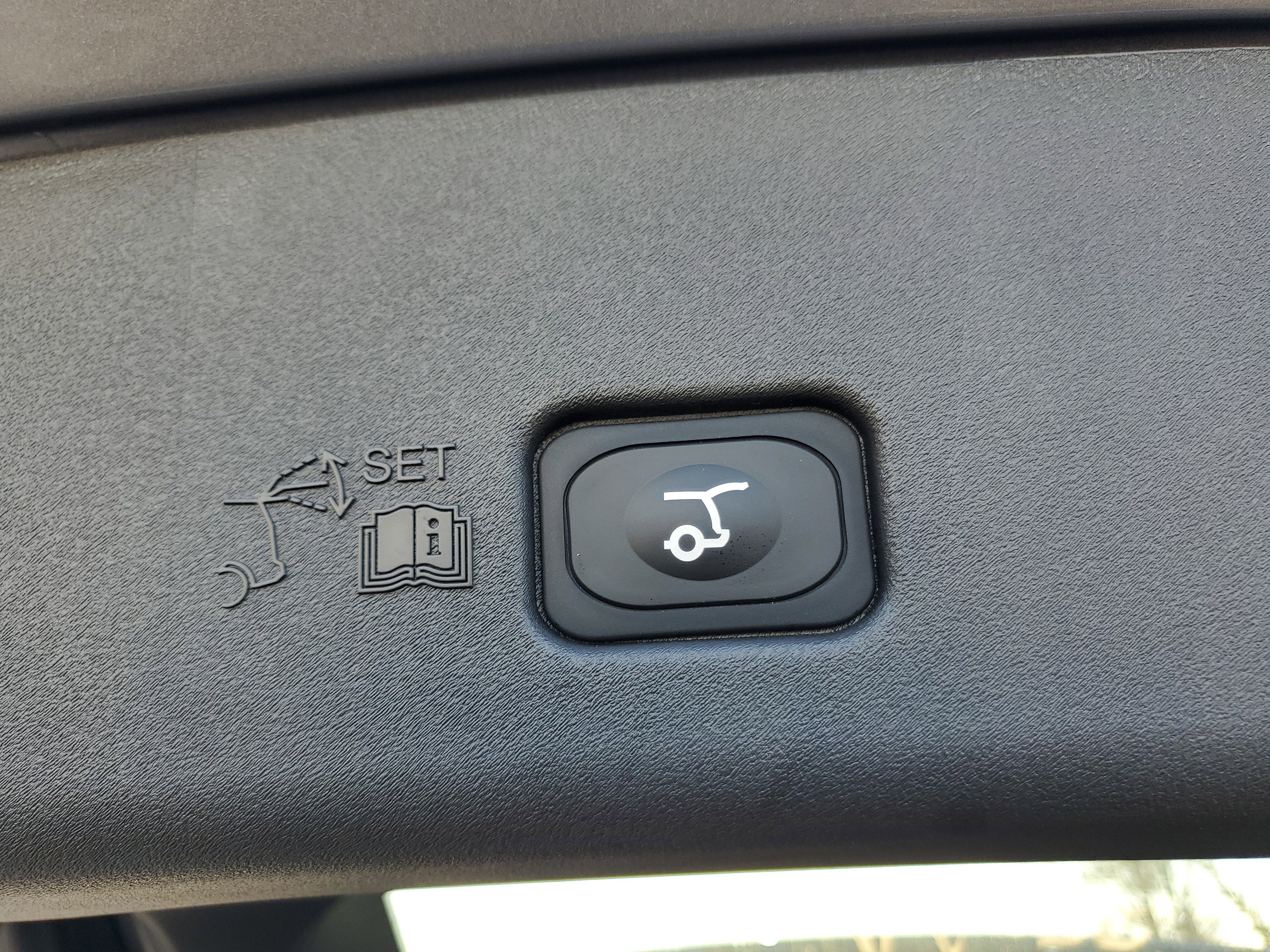 2026 Lincoln Nautilus Premiere Hybrid