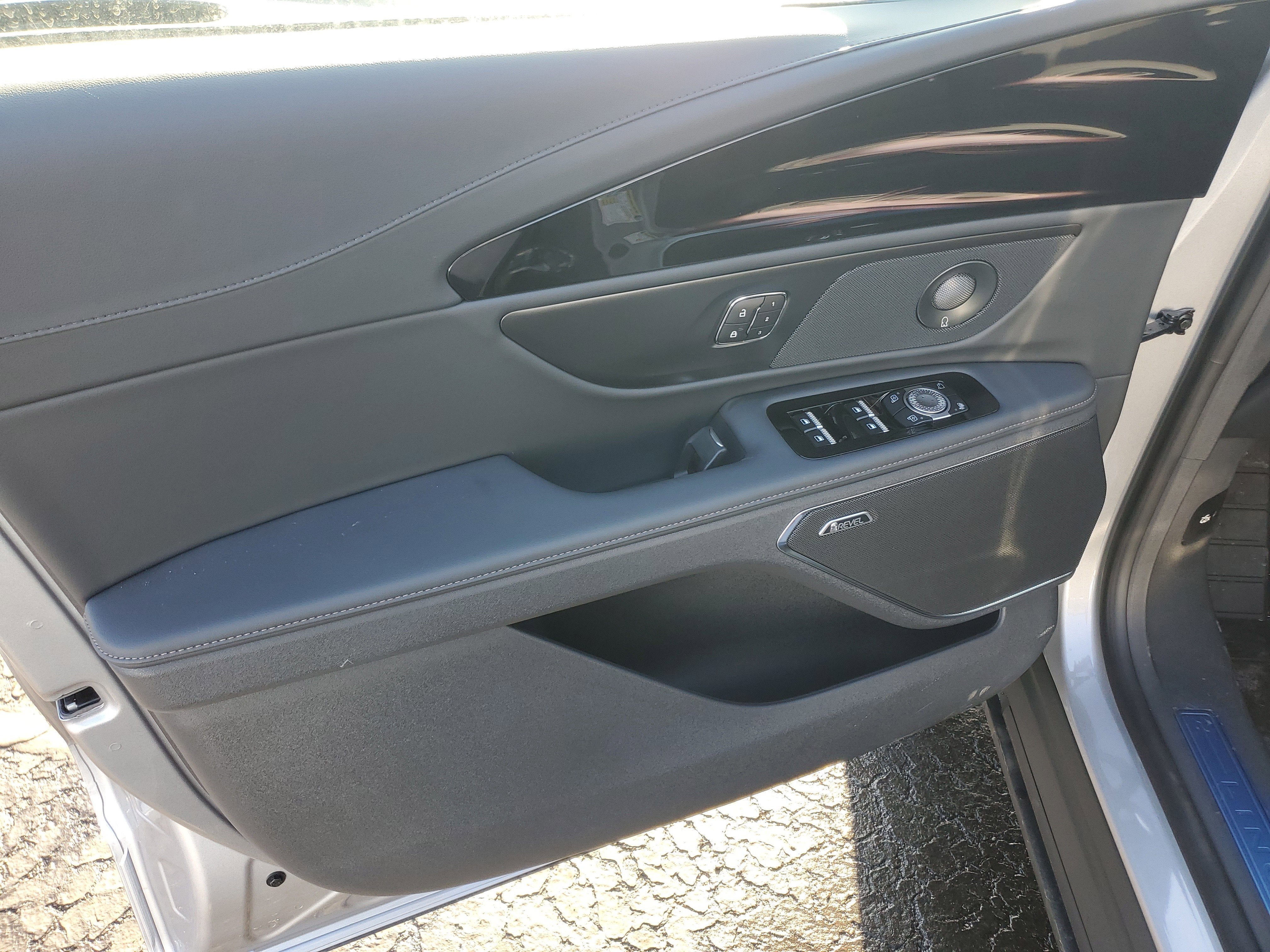 2026 Lincoln Nautilus Premiere Hybrid