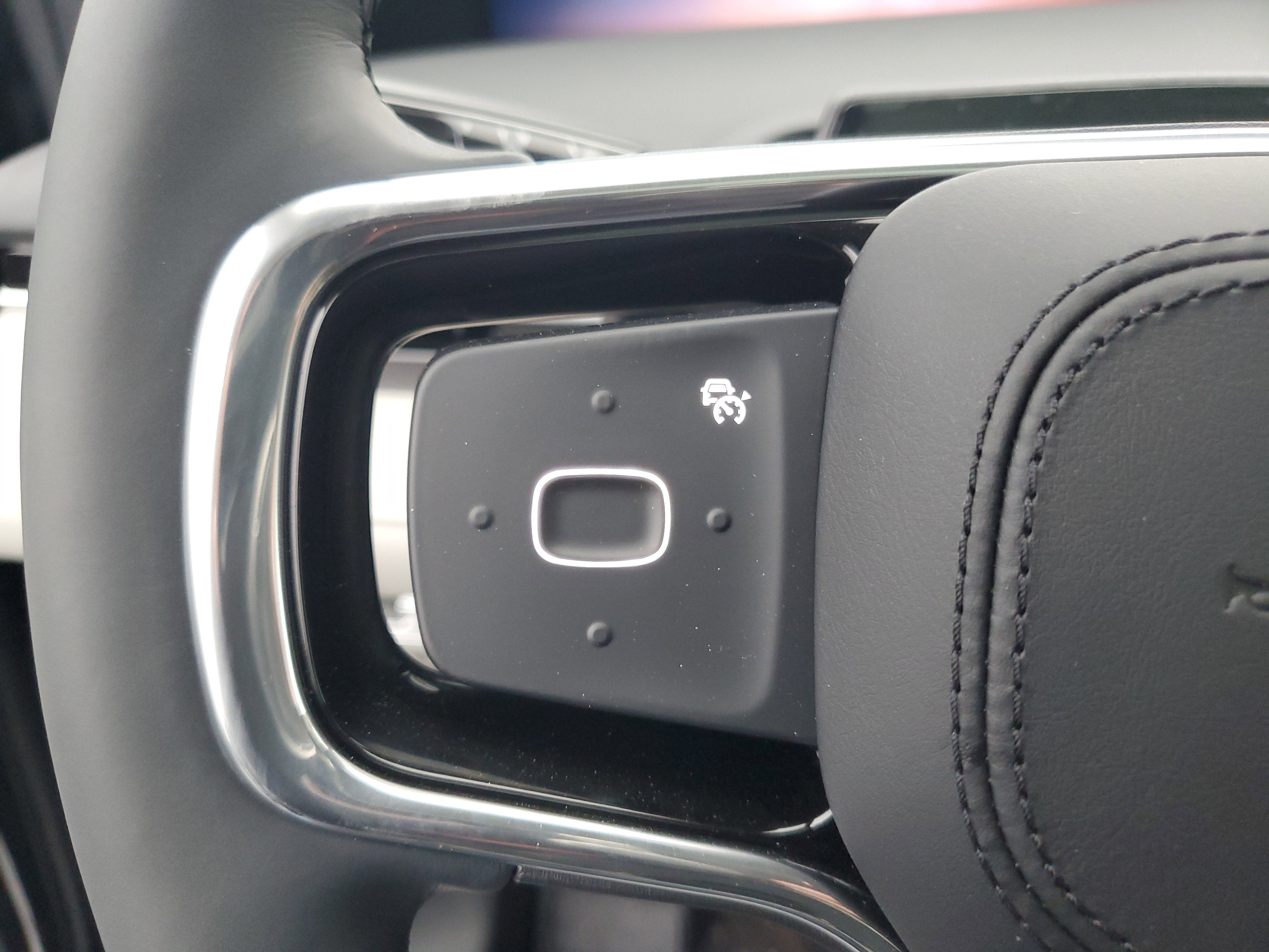 2026 Lincoln Nautilus Premiere Hybrid