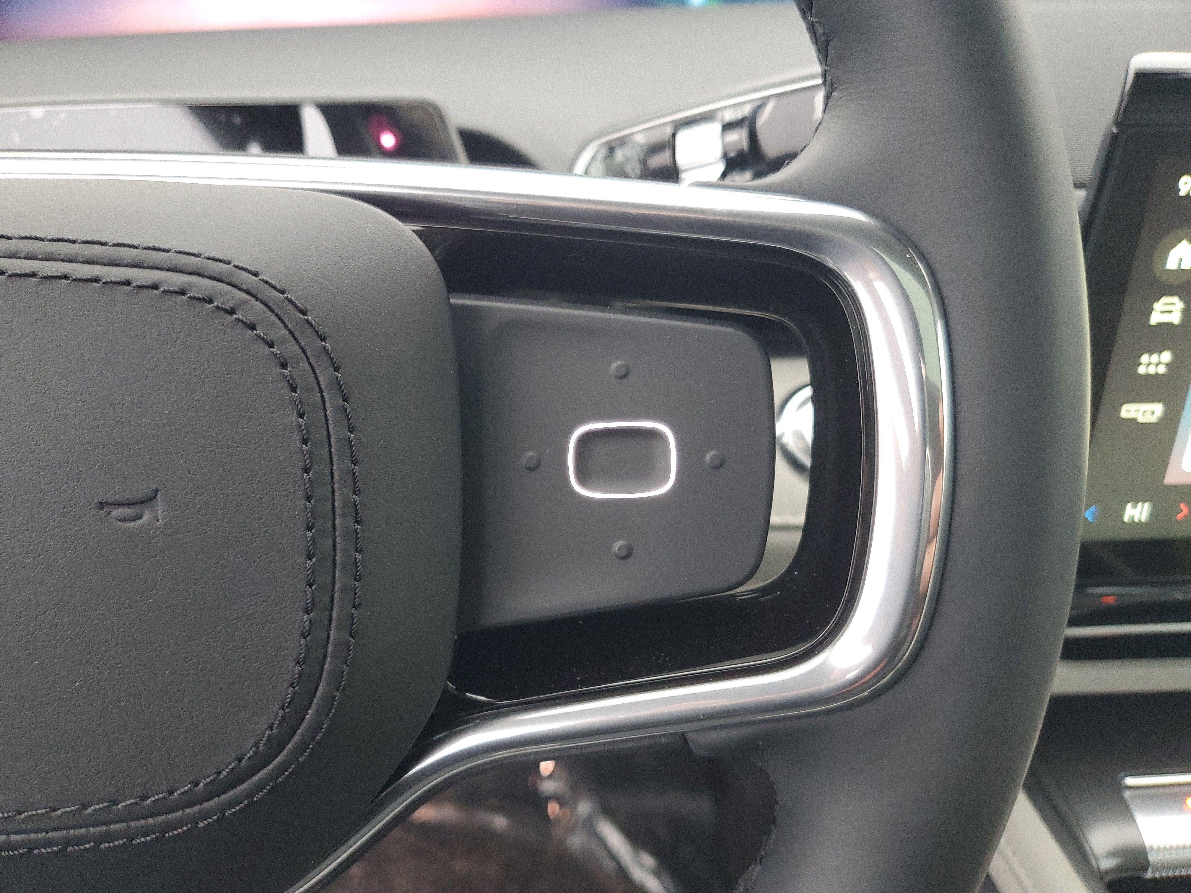 2026 Lincoln Nautilus Premiere Hybrid