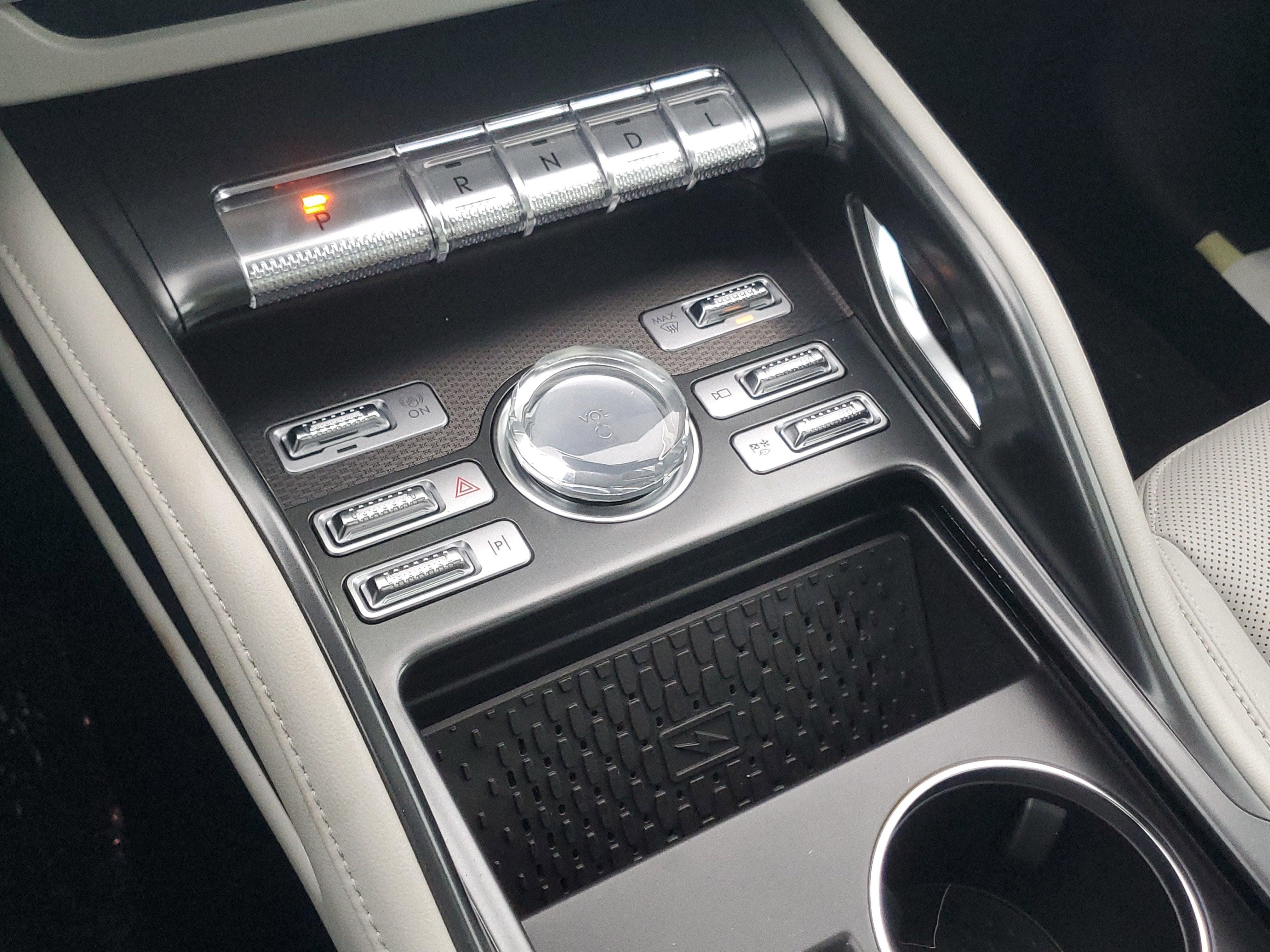 2026 Lincoln Nautilus Premiere Hybrid