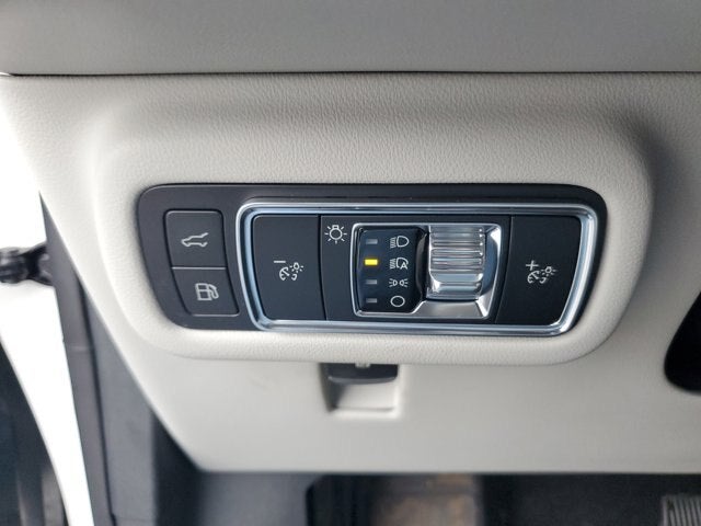 2026 Lincoln Nautilus Premiere Hybrid