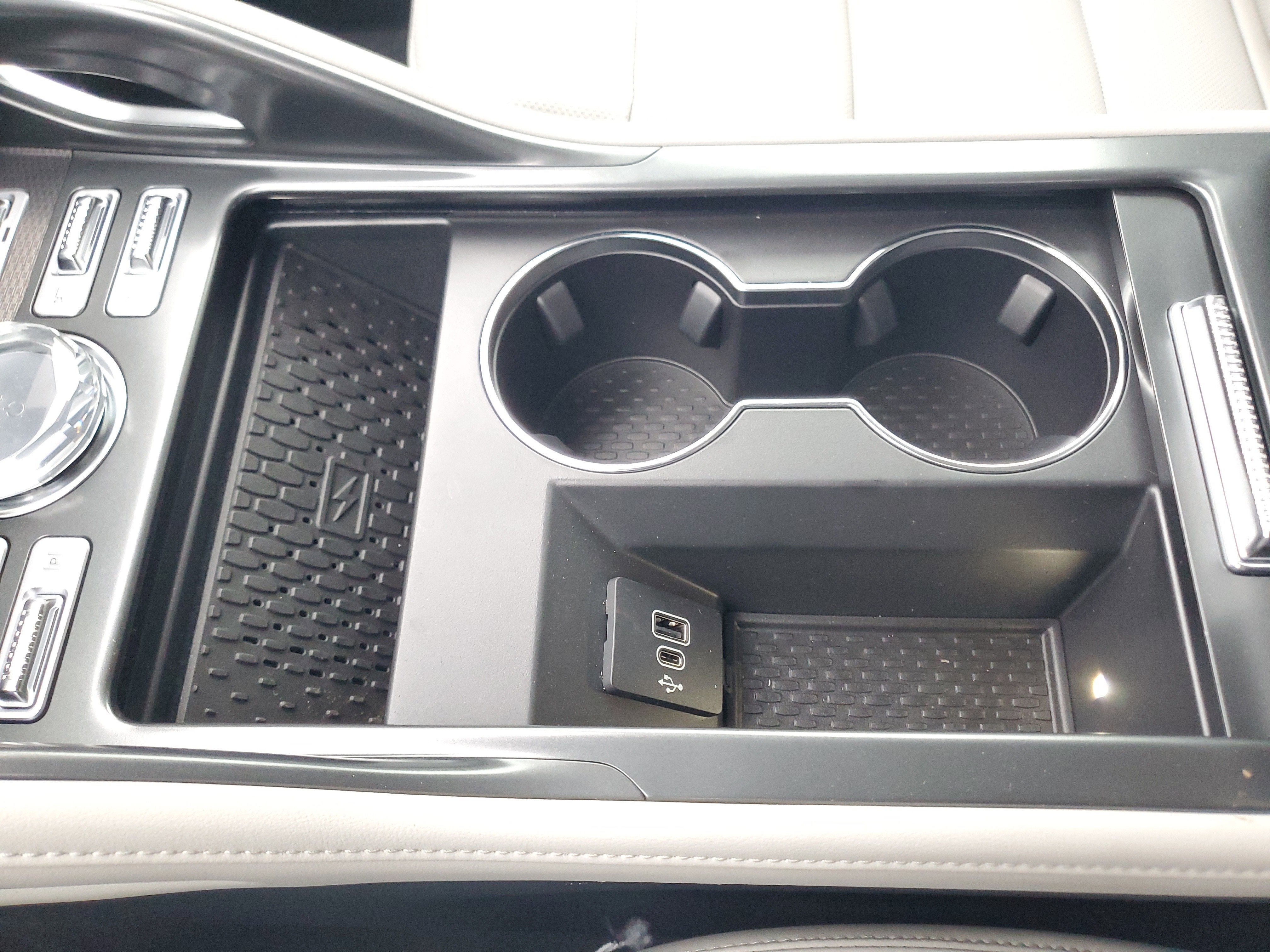 2026 Lincoln Nautilus Premiere Hybrid