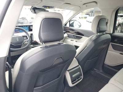 2026 Lincoln Nautilus Premiere Hybrid