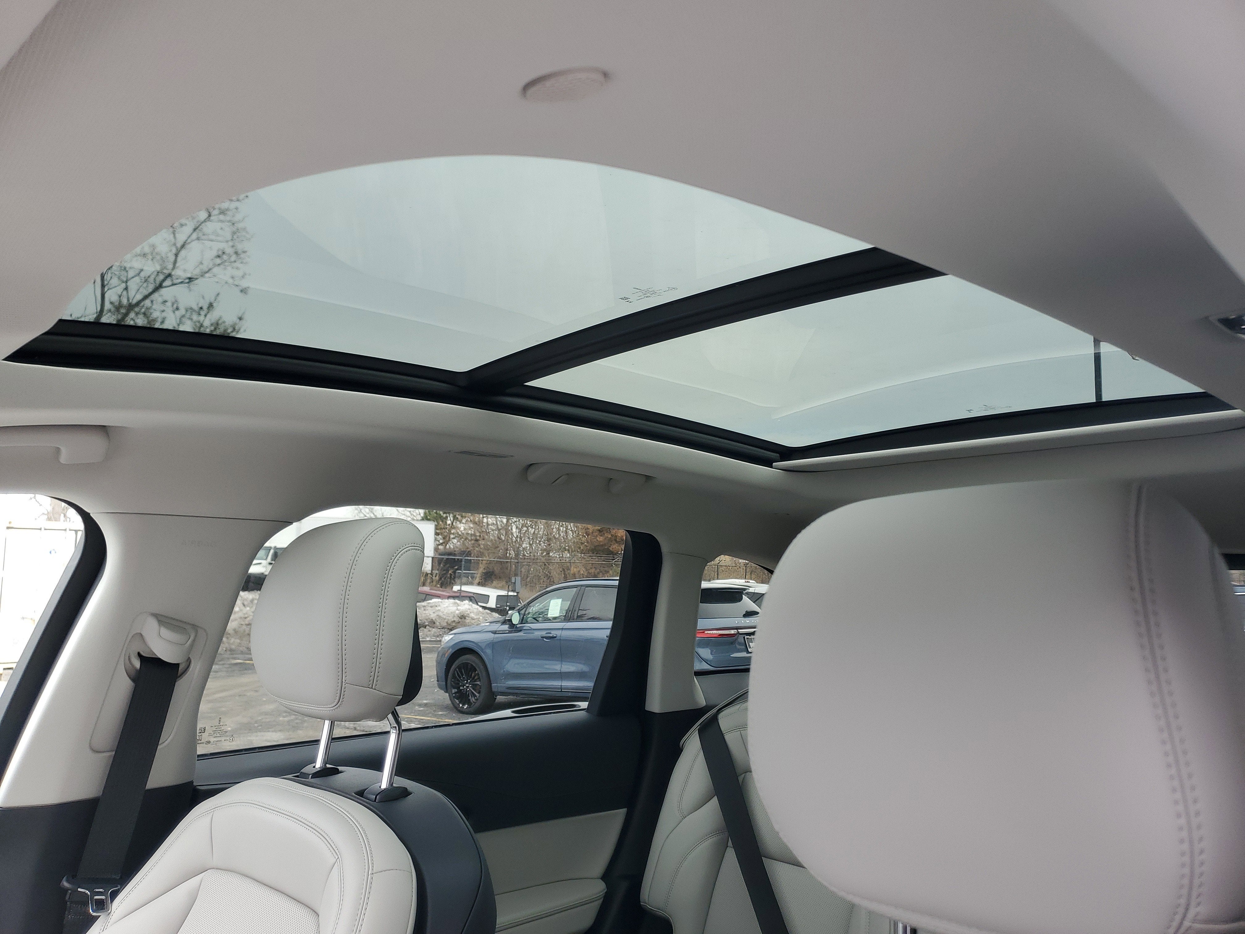 2026 Lincoln Nautilus Premiere Hybrid