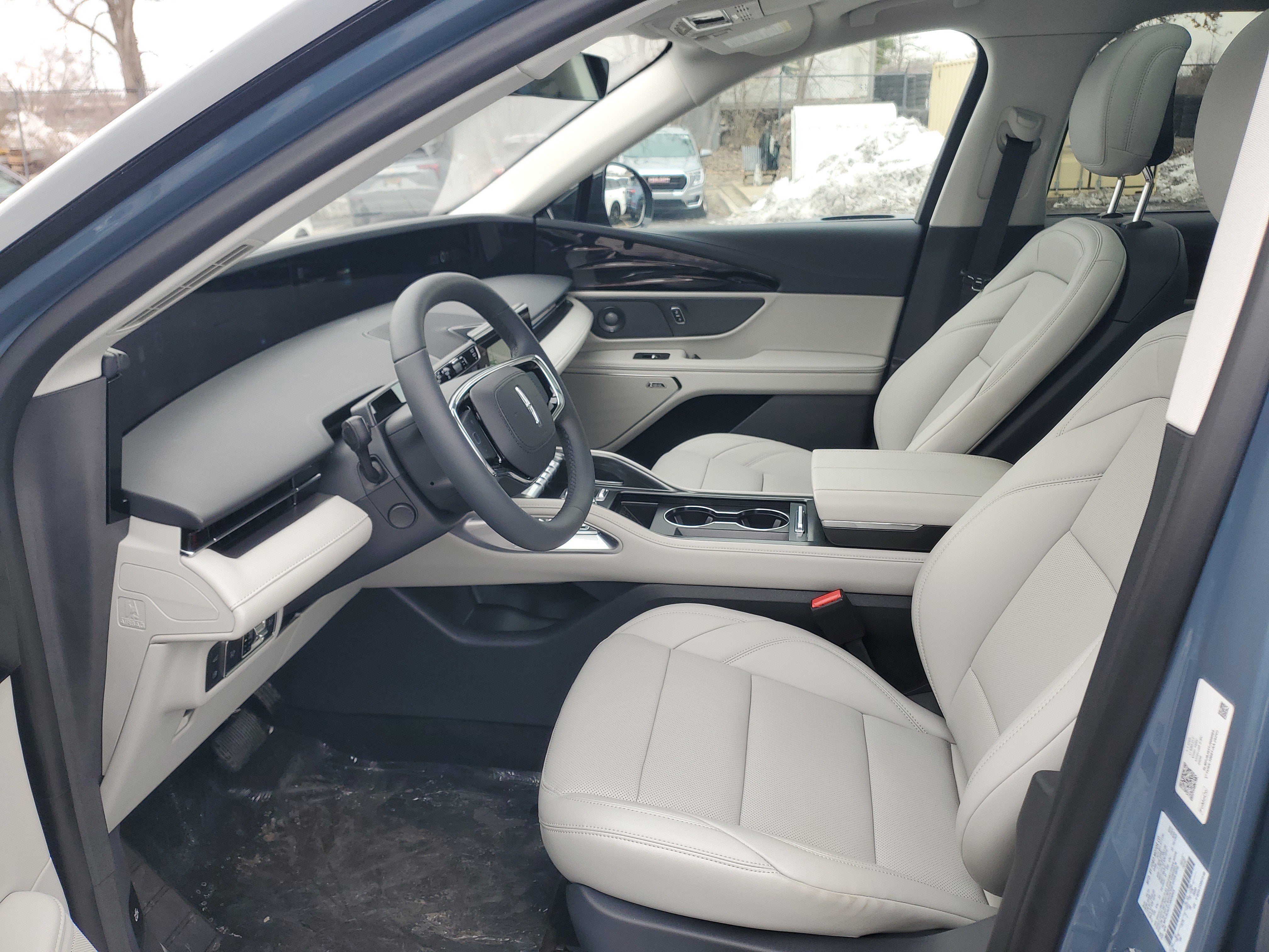 2026 Lincoln Nautilus Premiere Hybrid