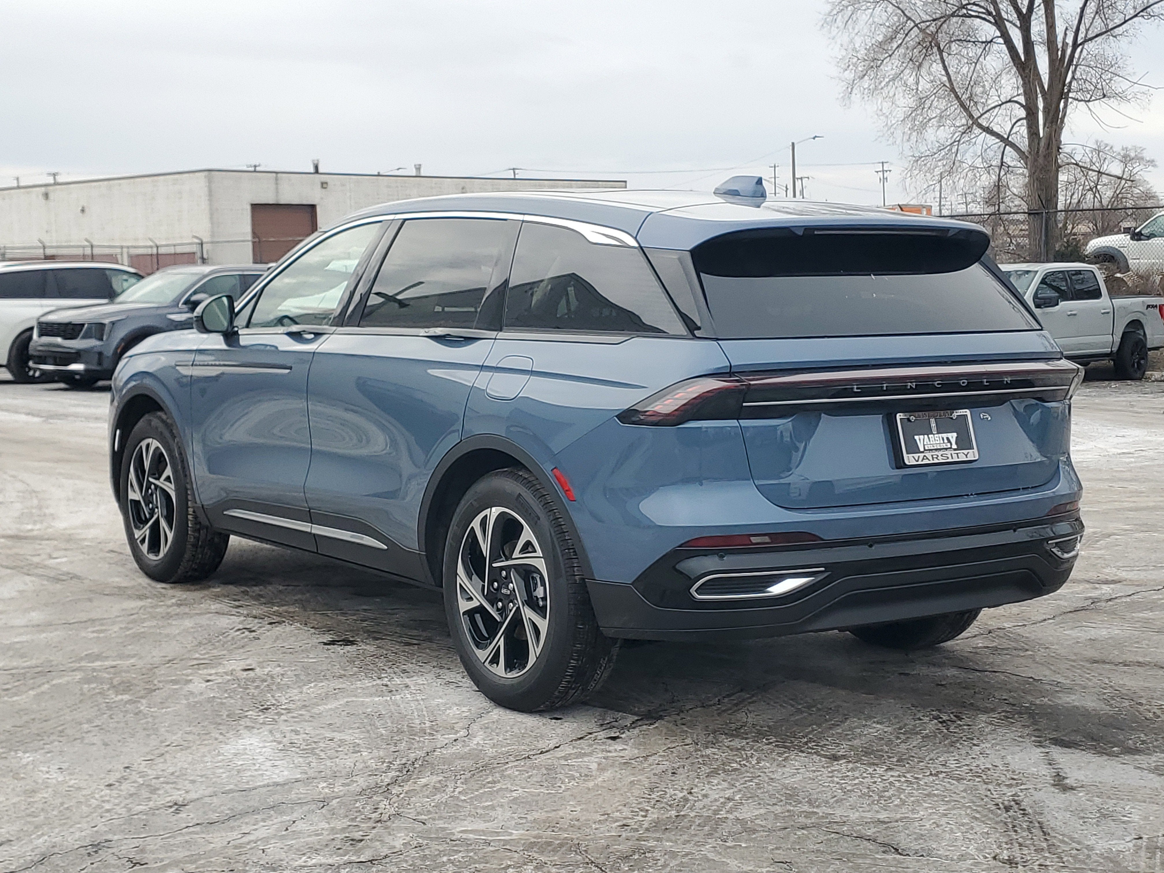 2026 Lincoln Nautilus Premiere Hybrid