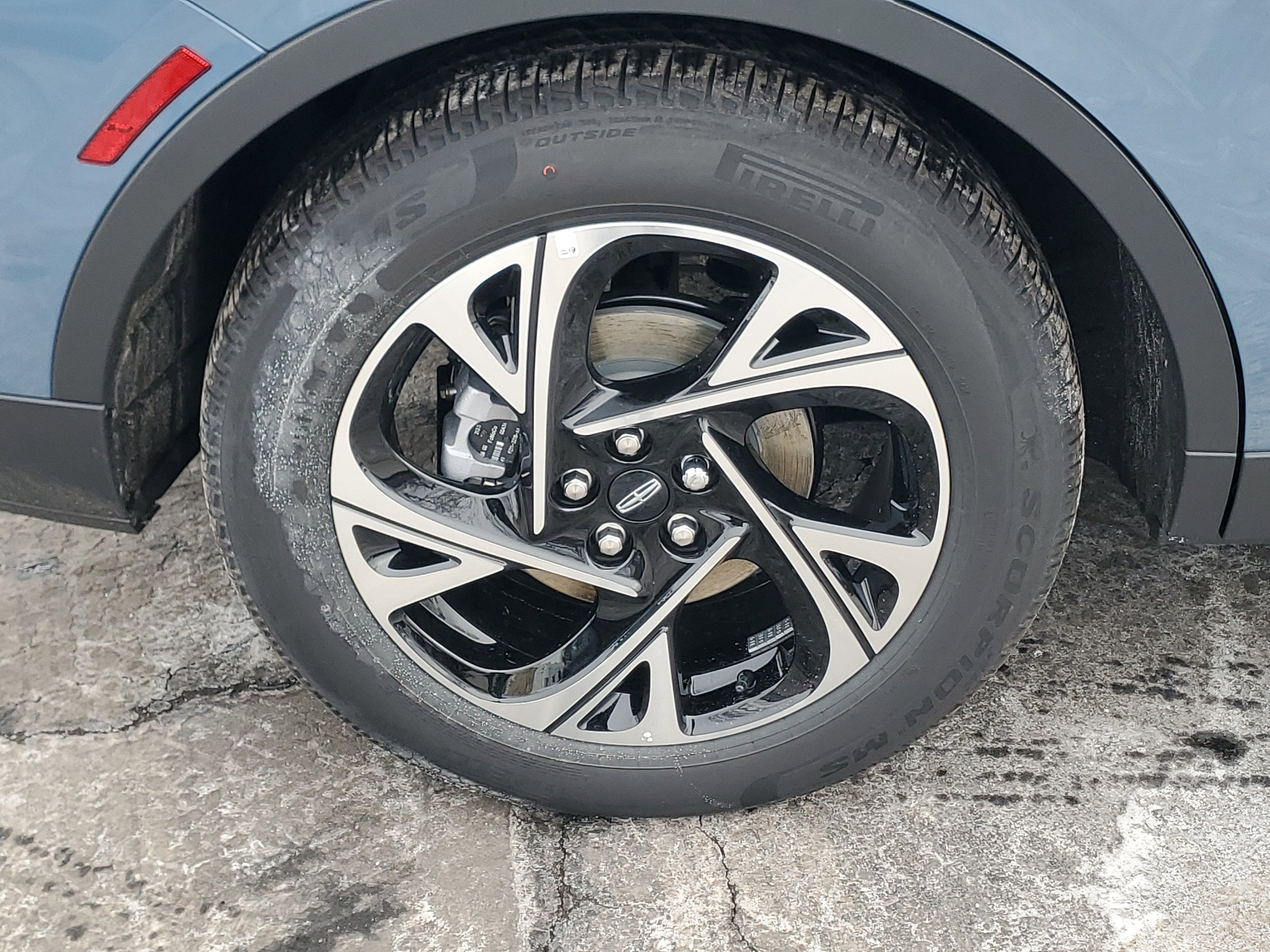 2026 Lincoln Nautilus Premiere Hybrid