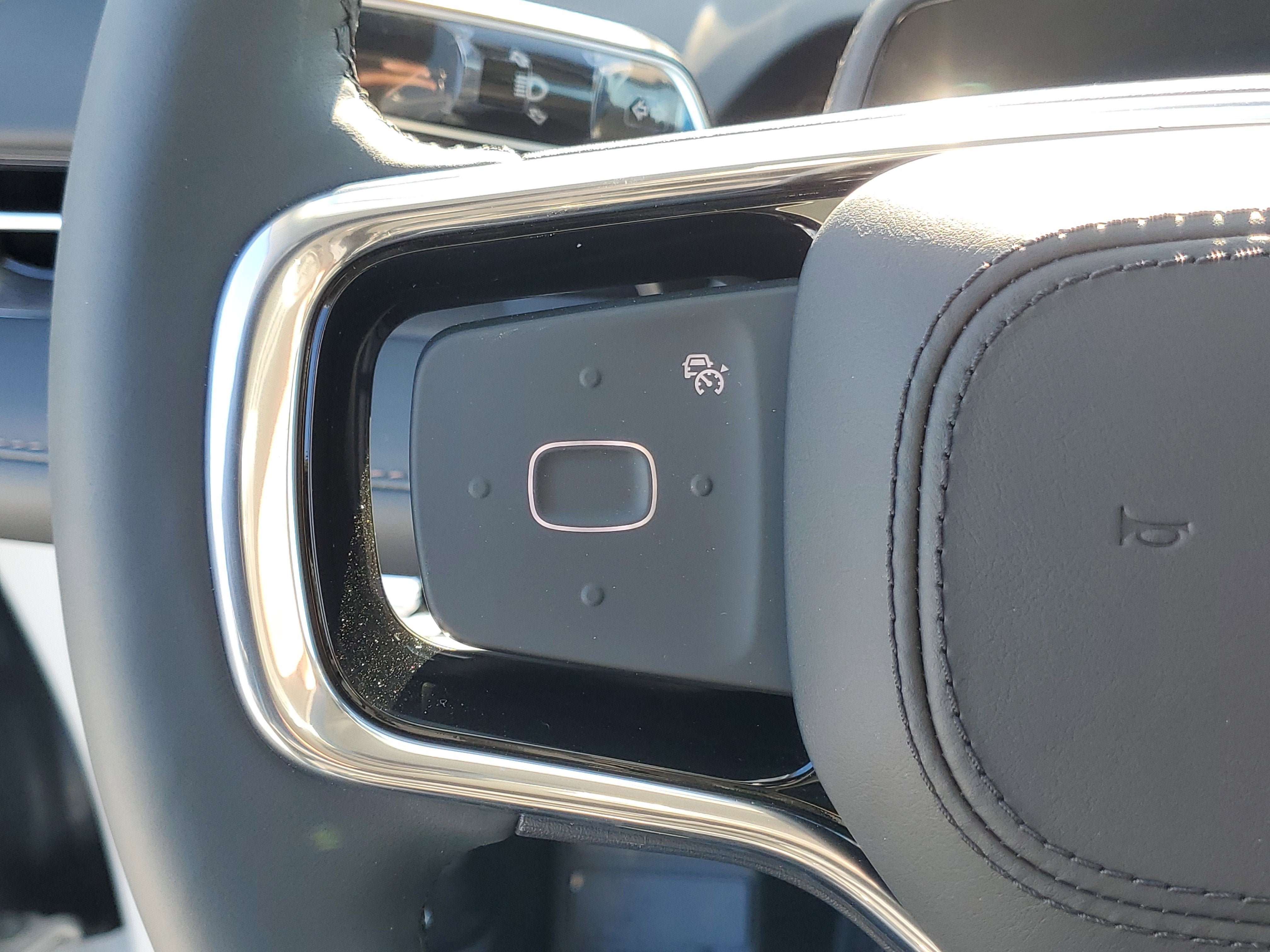 2026 Lincoln Nautilus Premiere Hybrid