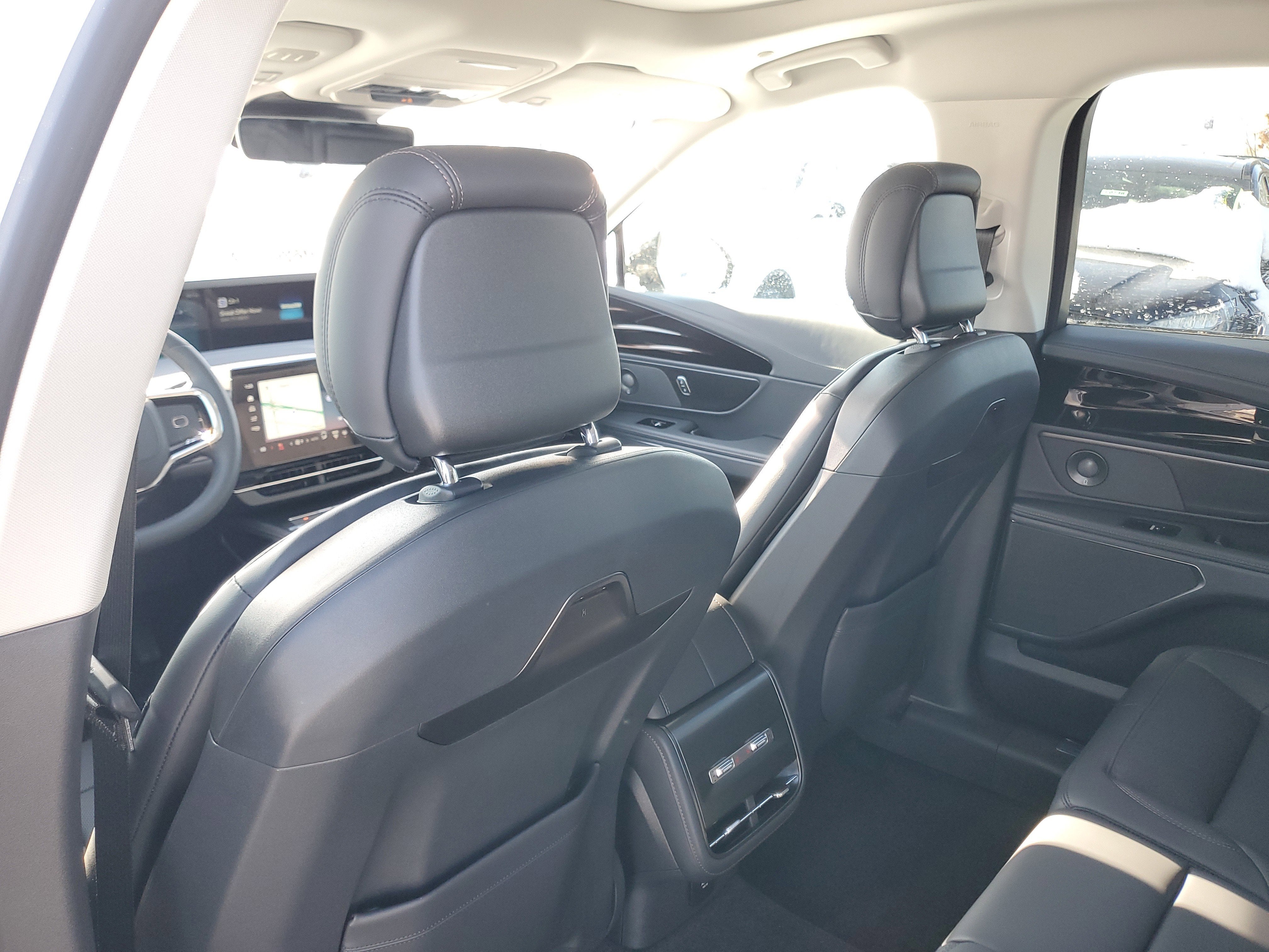 2026 Lincoln Nautilus Premiere Hybrid