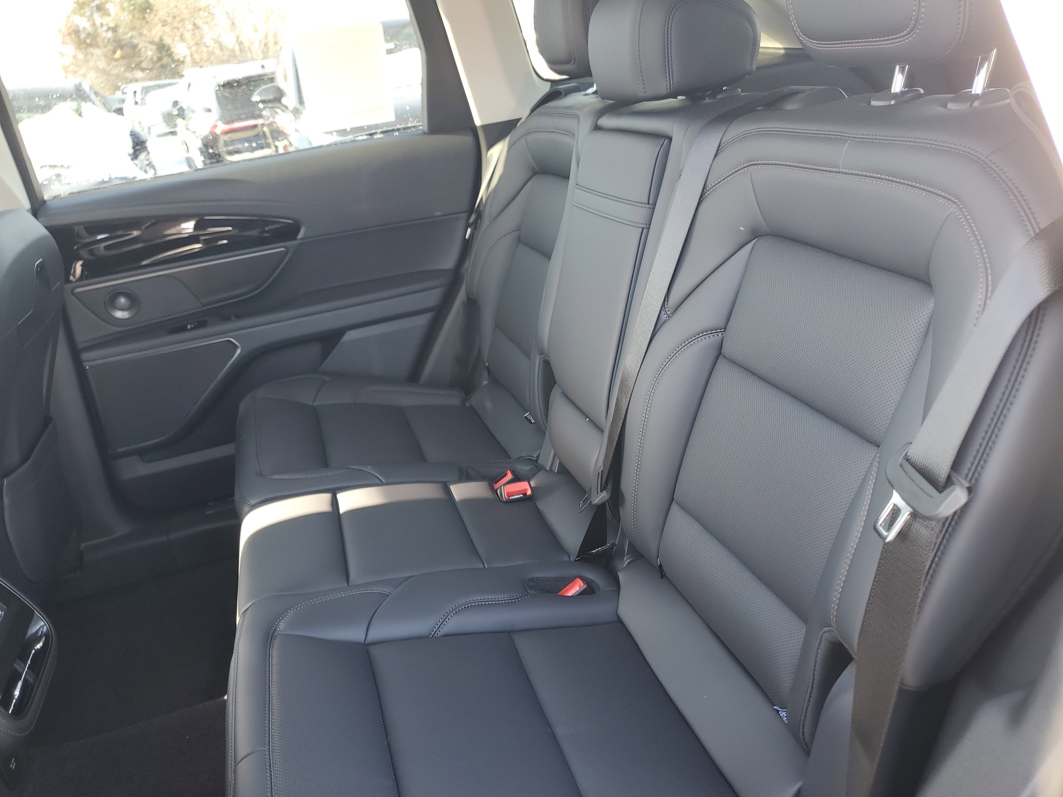 2026 Lincoln Nautilus Premiere Hybrid