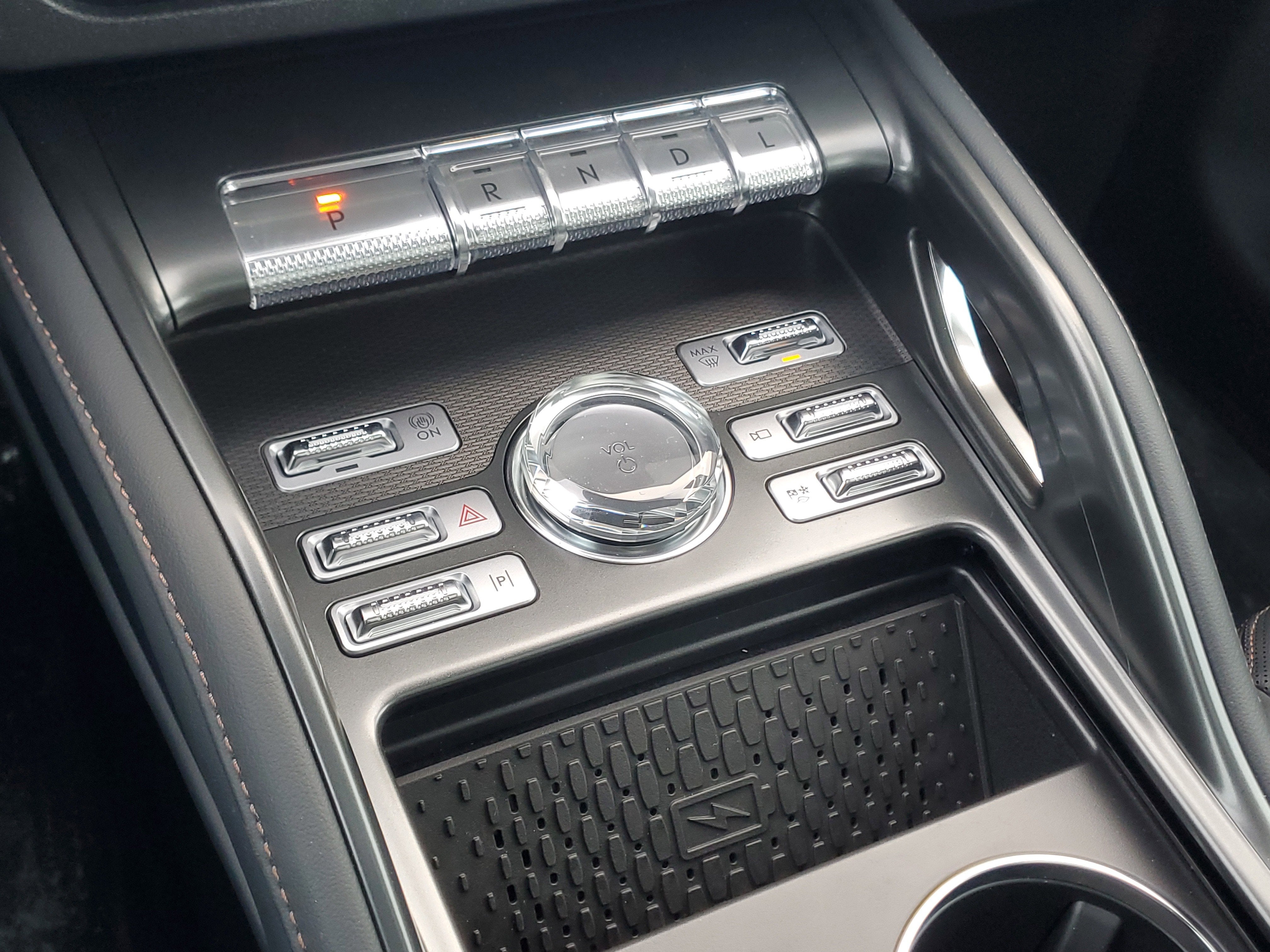 2026 Lincoln Nautilus Premiere Hybrid