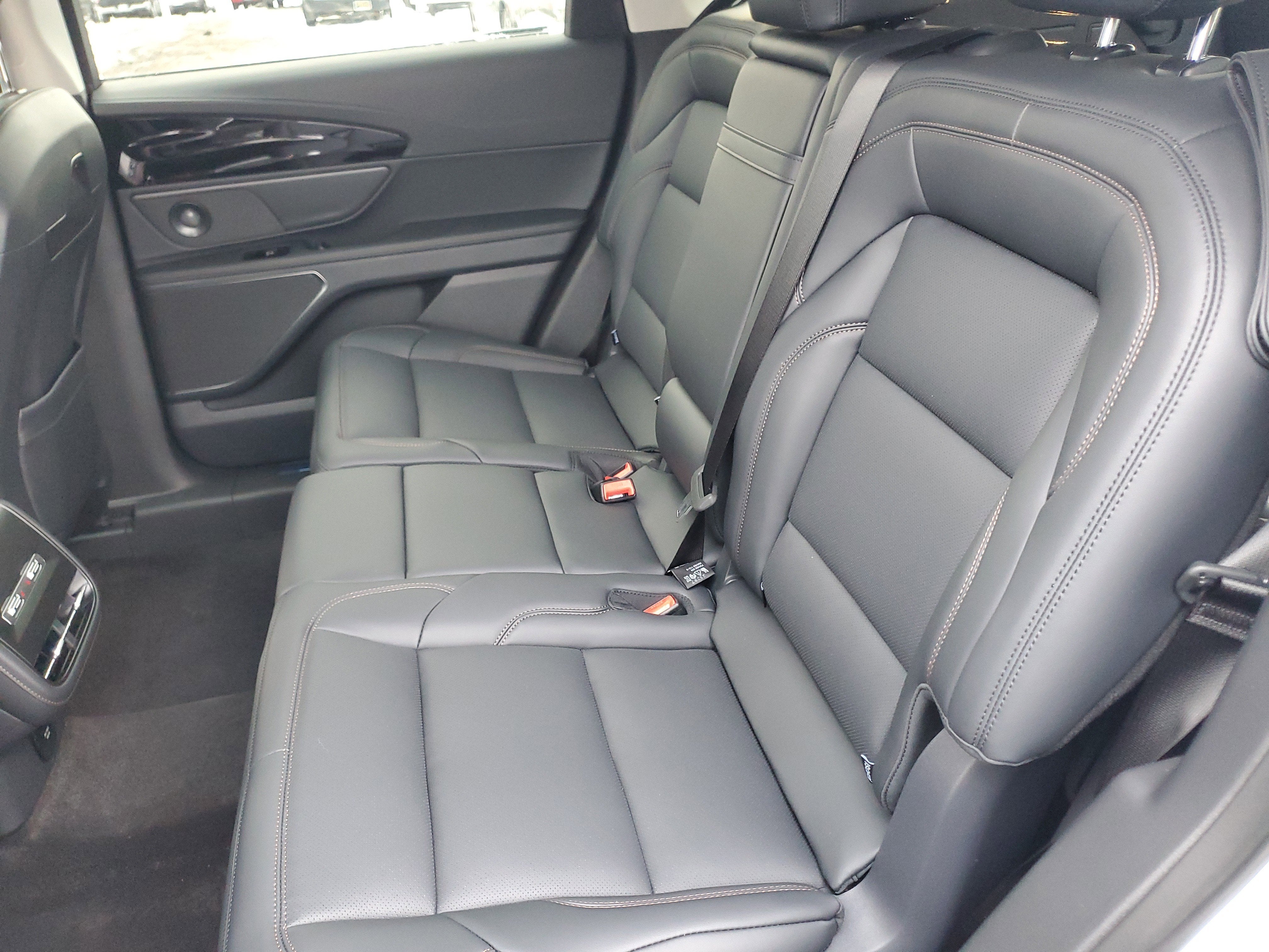 2026 Lincoln Nautilus Premiere Hybrid