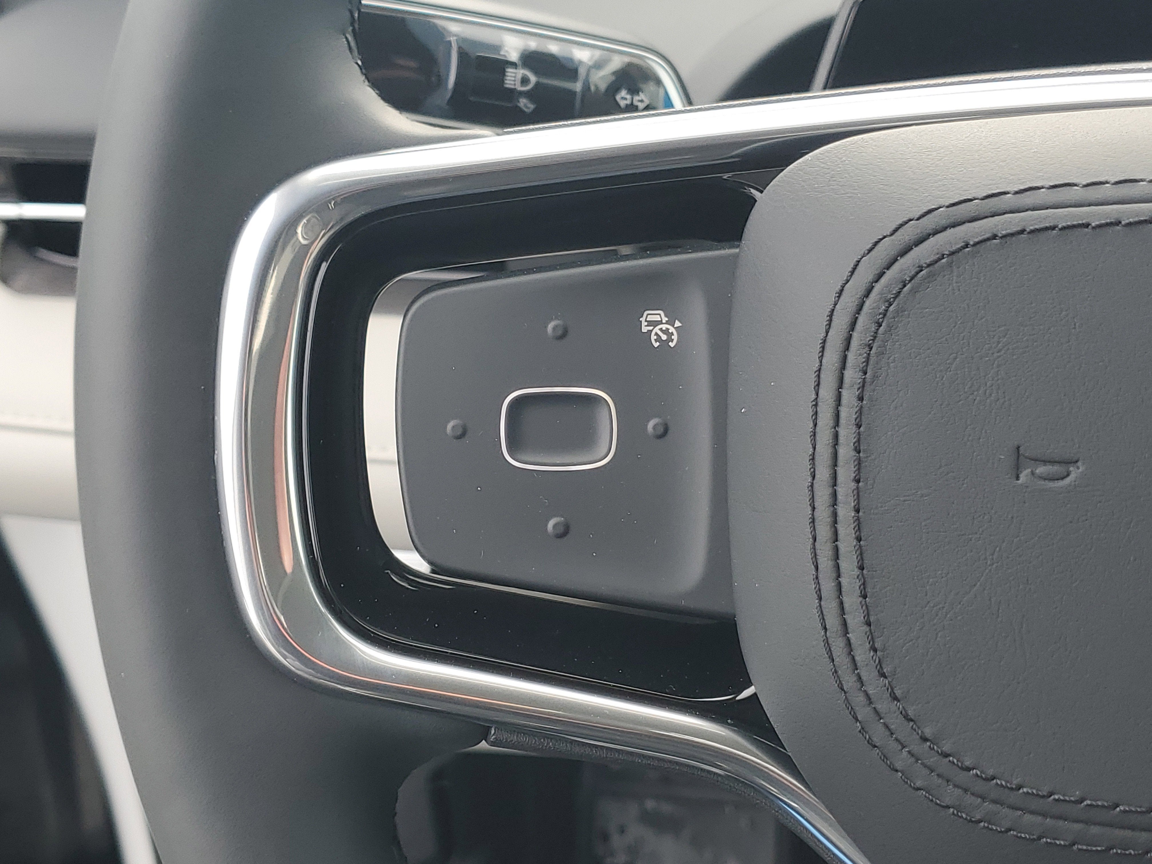 2026 Lincoln Nautilus Premiere Hybrid