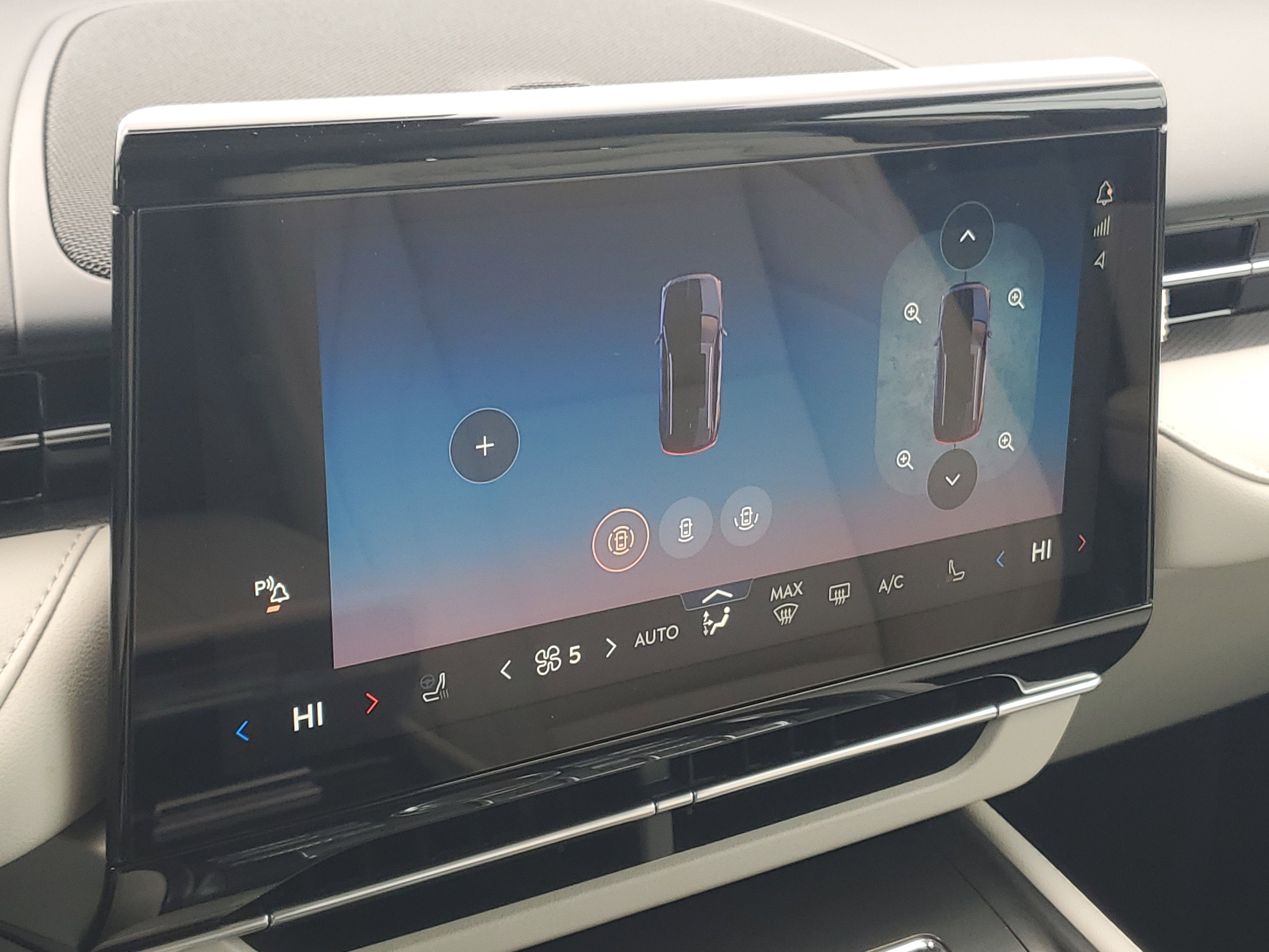 2026 Lincoln Nautilus Premiere Hybrid