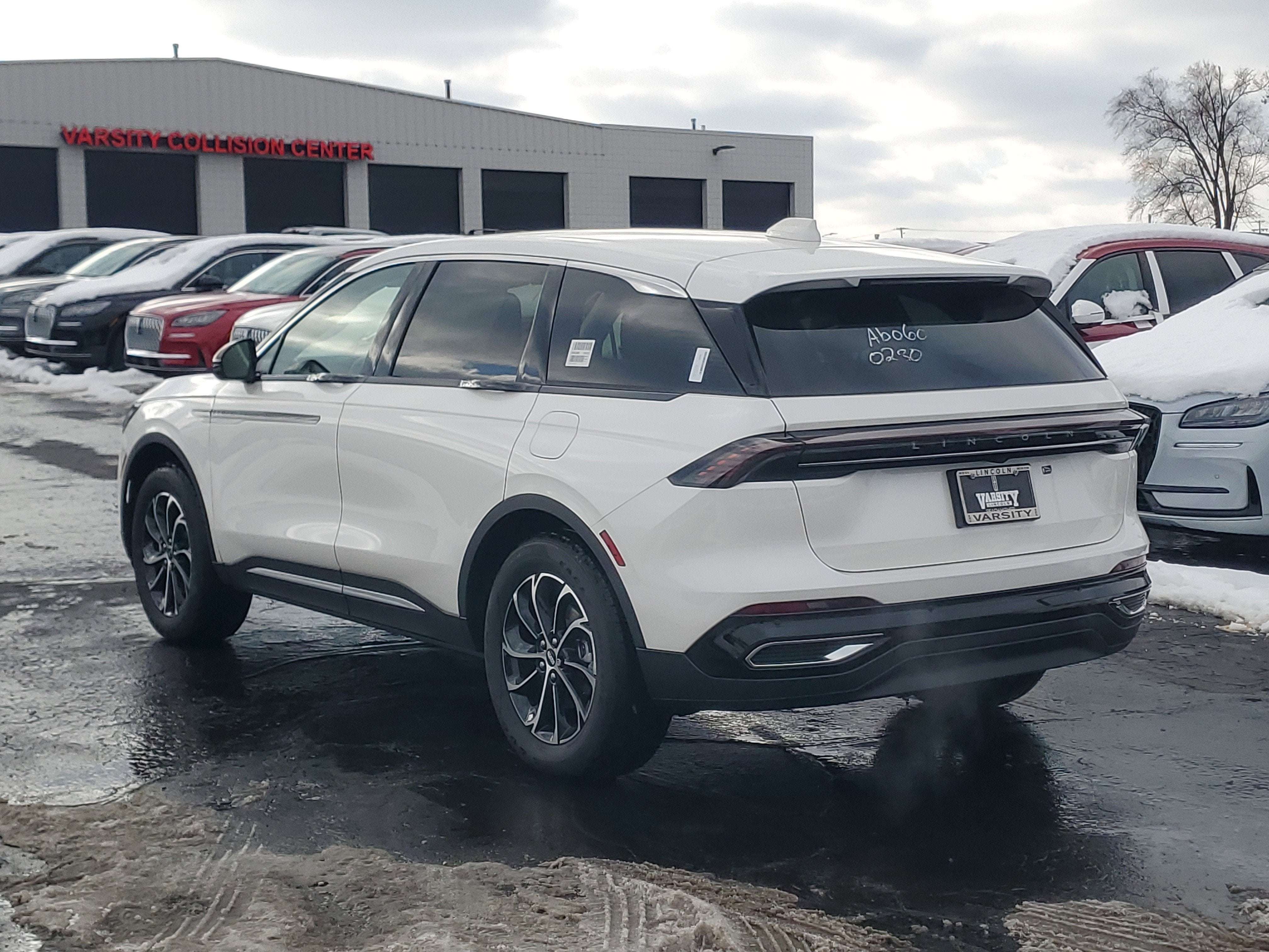 2026 Lincoln Nautilus Premiere Hybrid