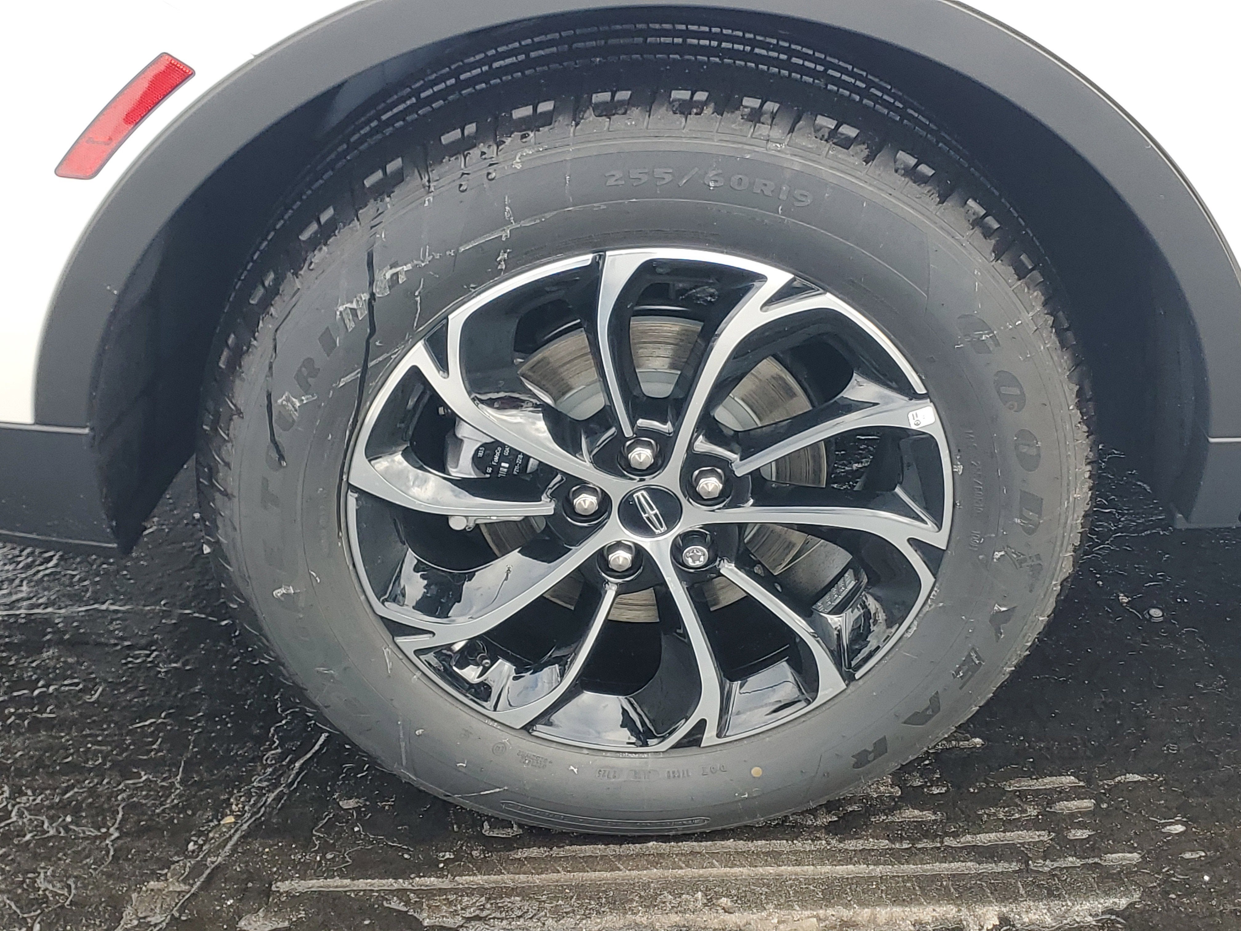 2026 Lincoln Nautilus Premiere Hybrid