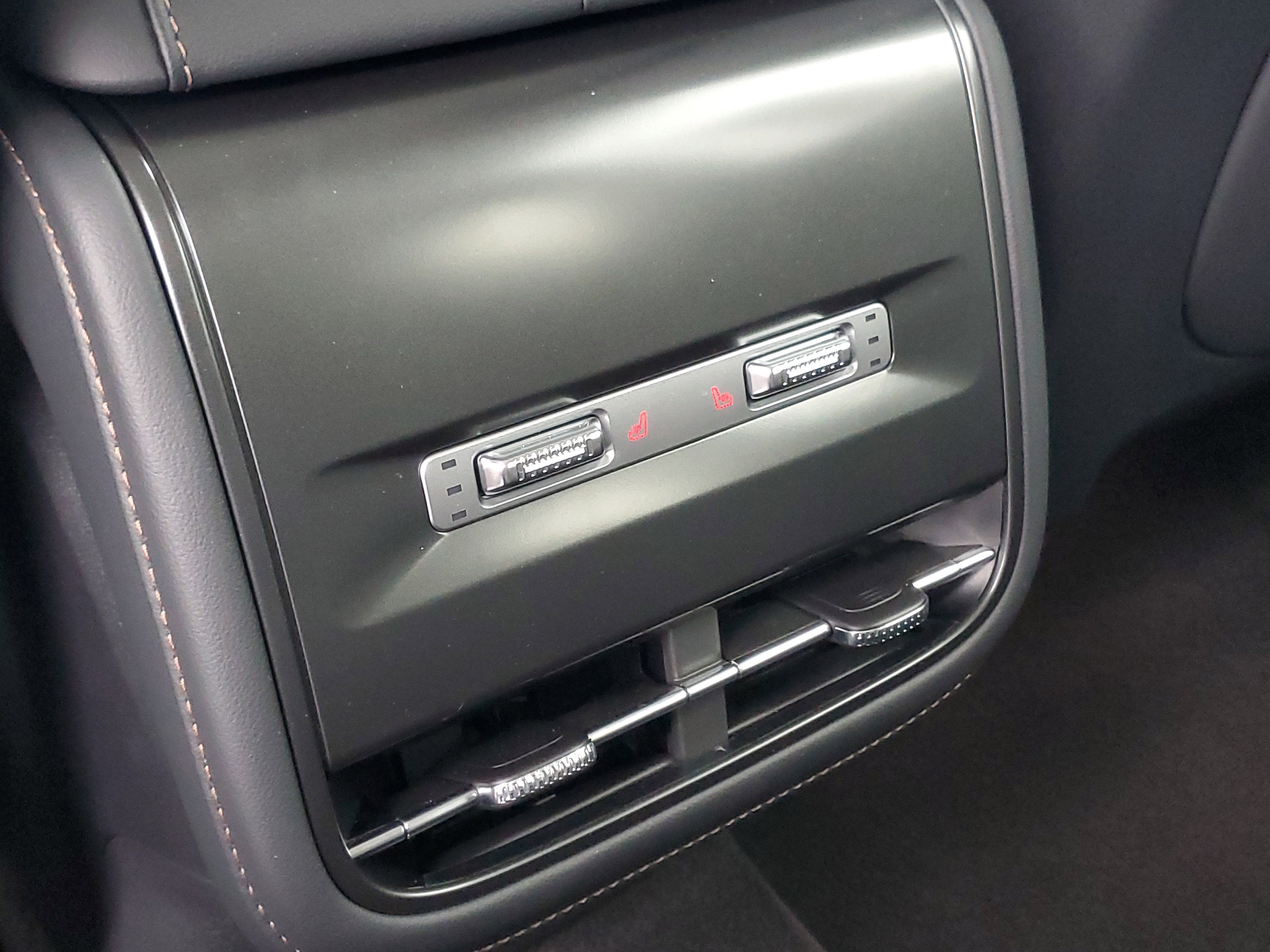 2026 Lincoln Nautilus Premiere Hybrid