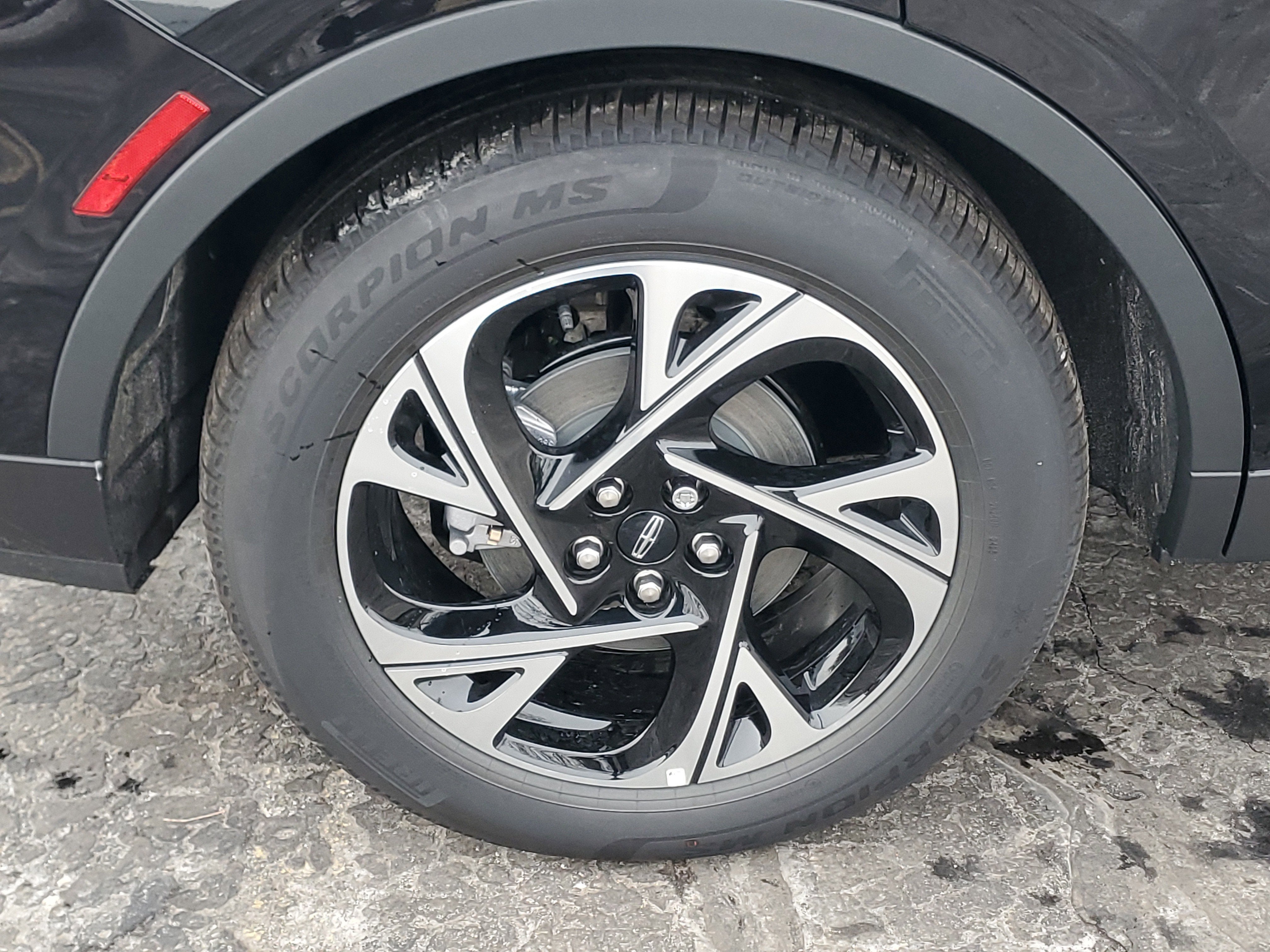 2026 Lincoln Nautilus Premiere Hybrid