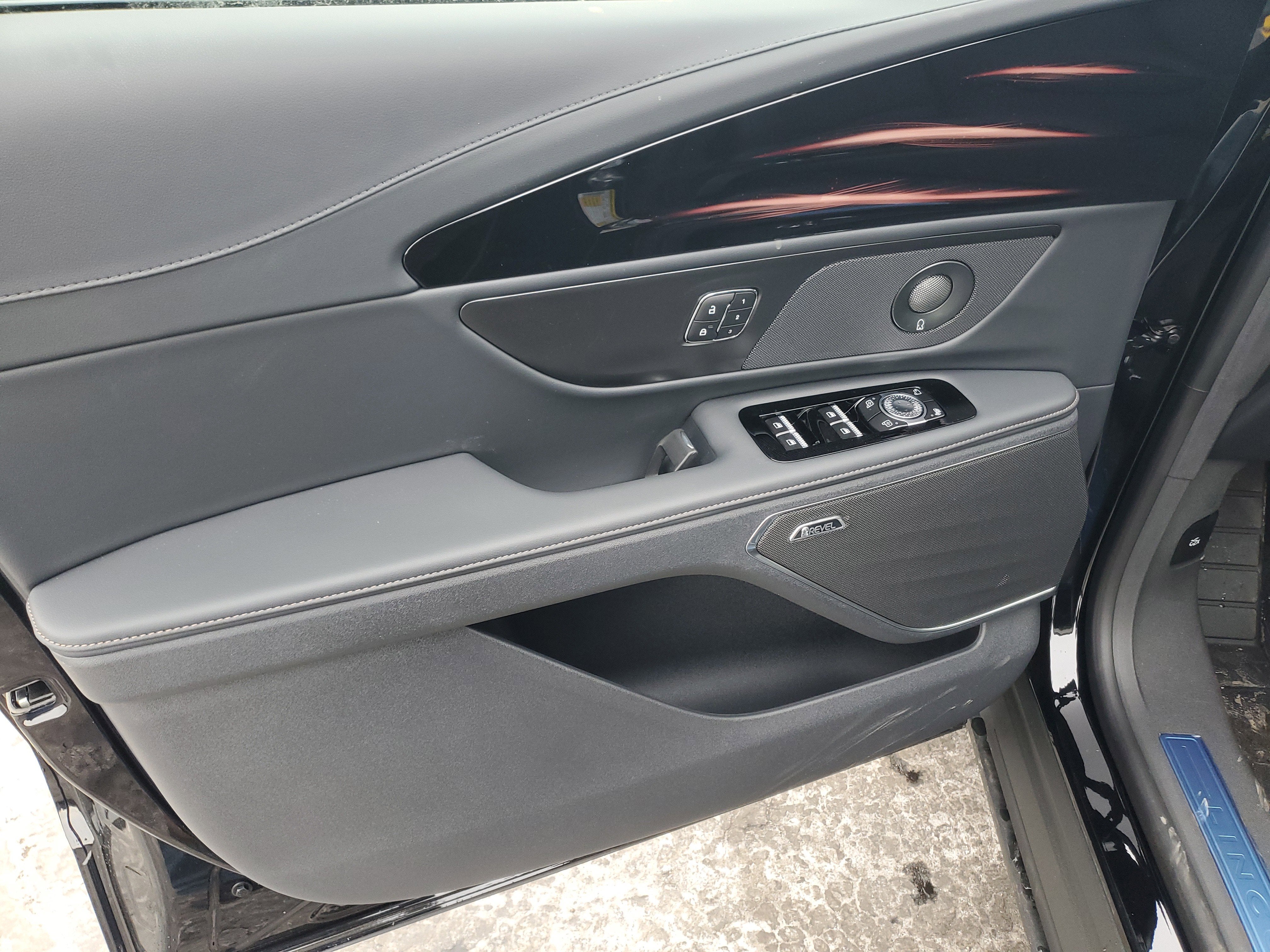 2026 Lincoln Nautilus Premiere Hybrid