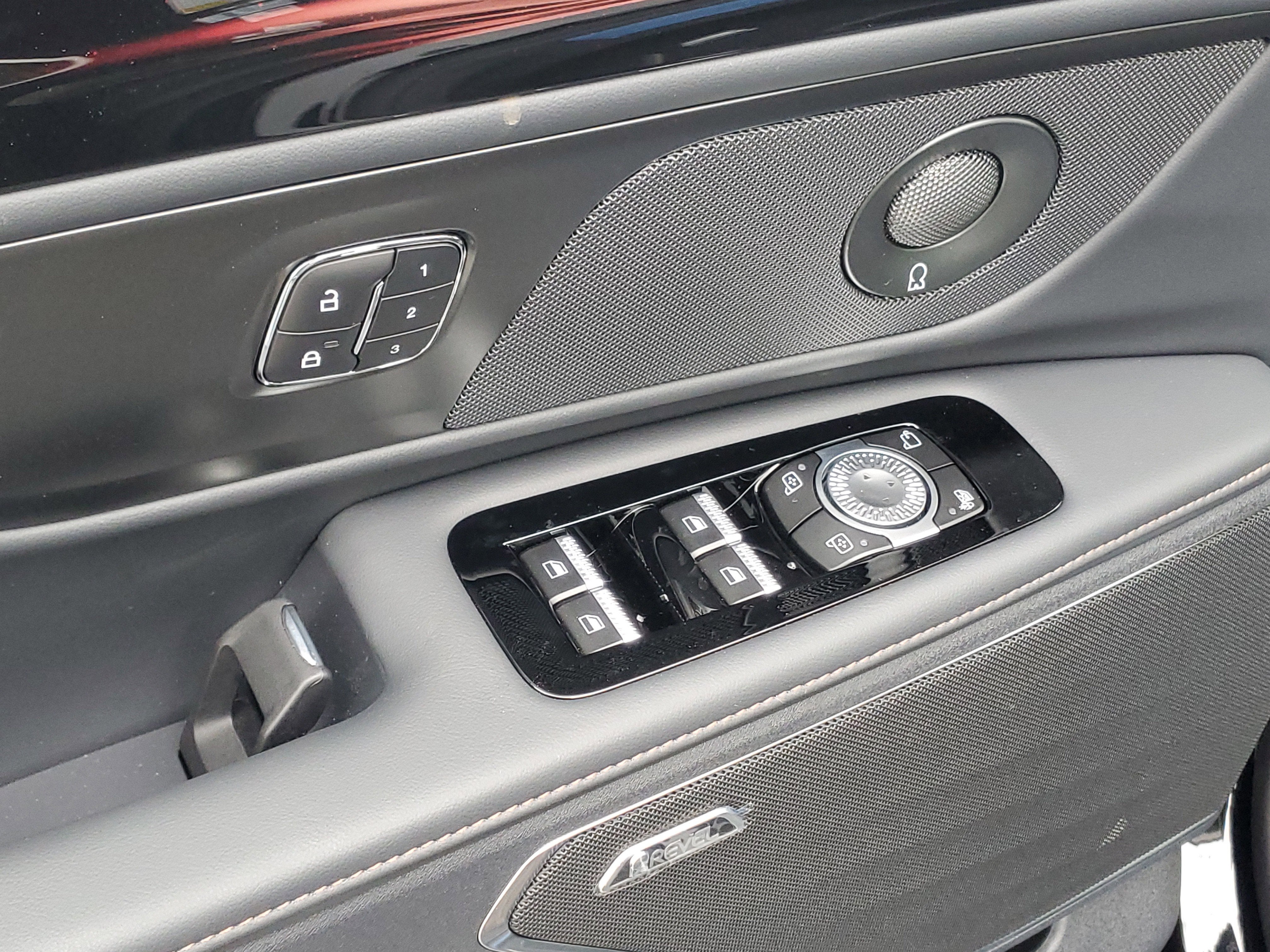 2026 Lincoln Nautilus Premiere Hybrid