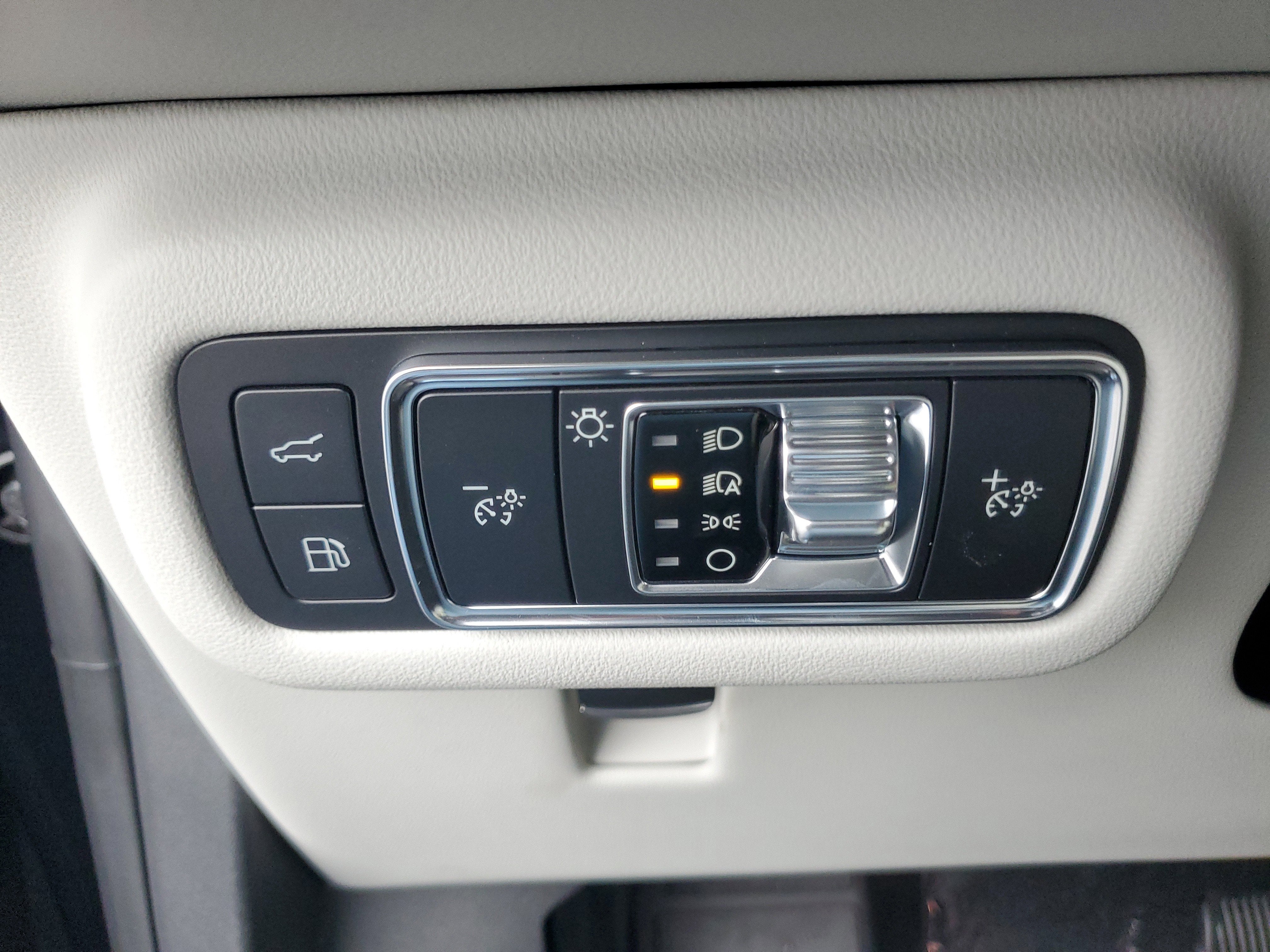 2026 Lincoln Nautilus Premiere Hybrid