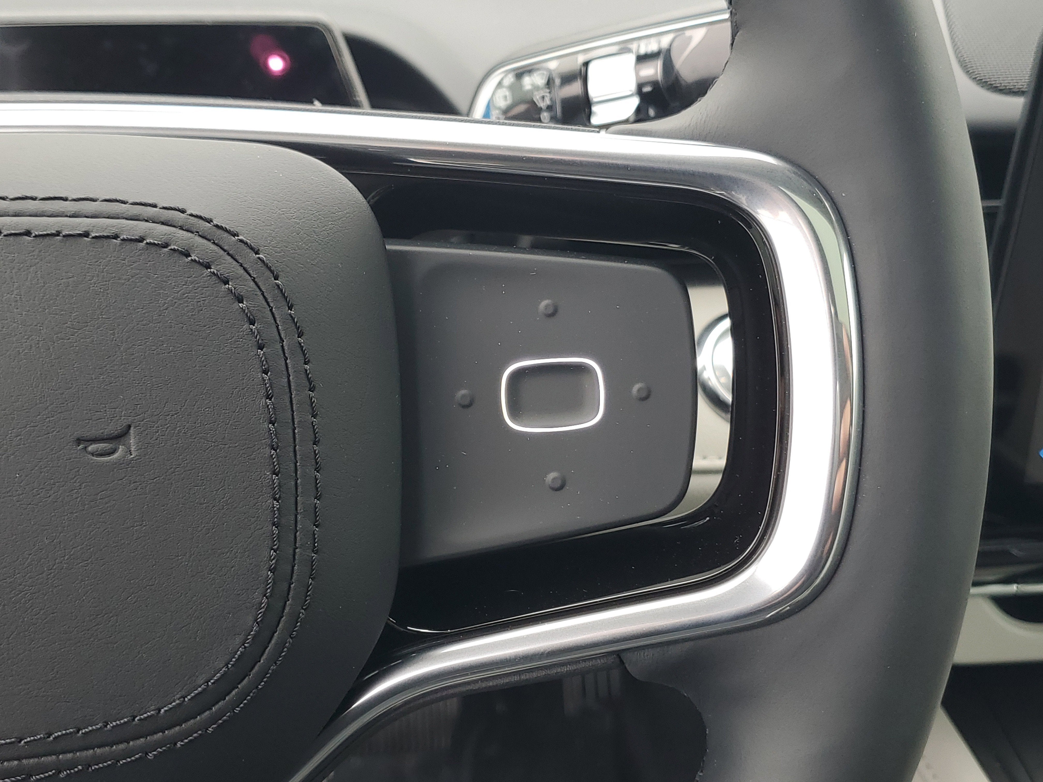 2026 Lincoln Nautilus Premiere Hybrid