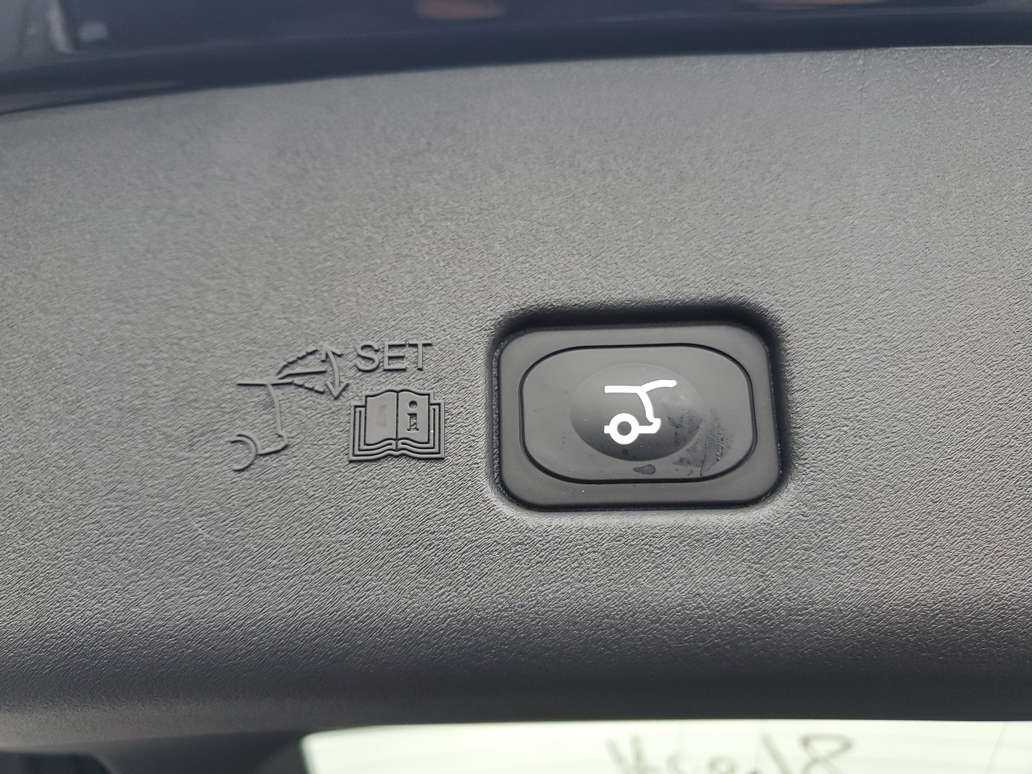 2026 Lincoln Nautilus Premiere Hybrid