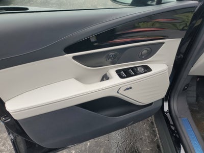 2026 Lincoln Nautilus Premiere Hybrid