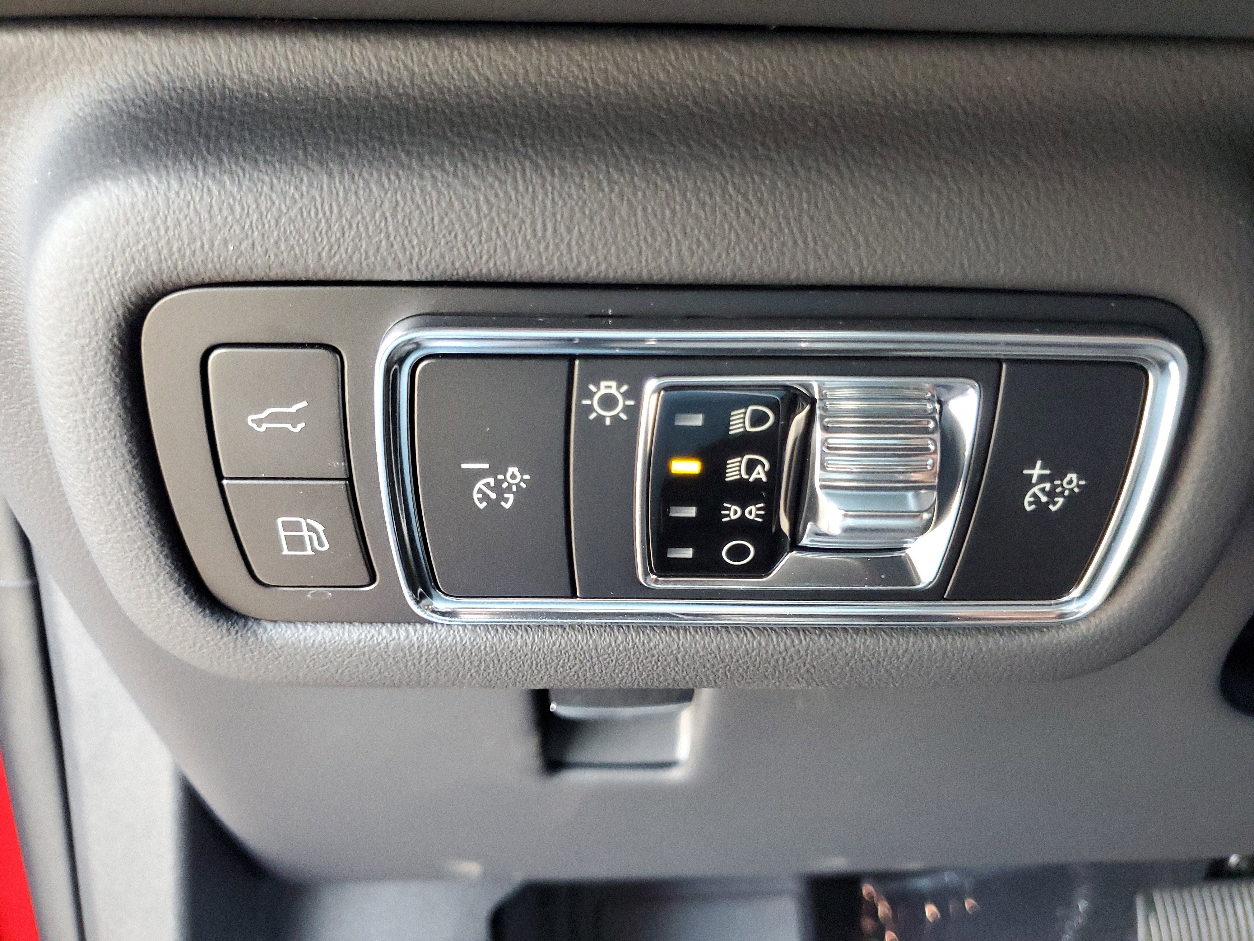 2026 Lincoln Nautilus Premiere Hybrid