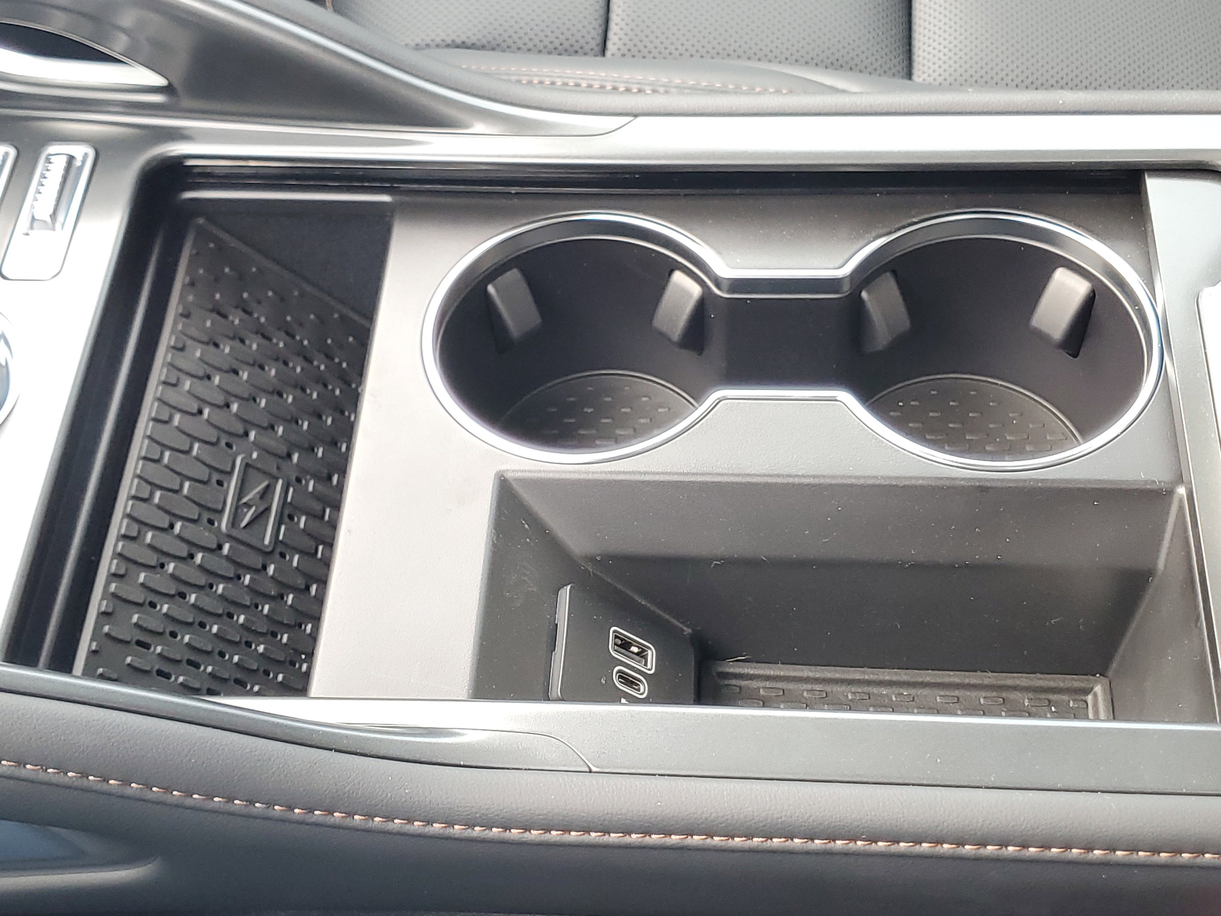 2026 Lincoln Nautilus Premiere Hybrid