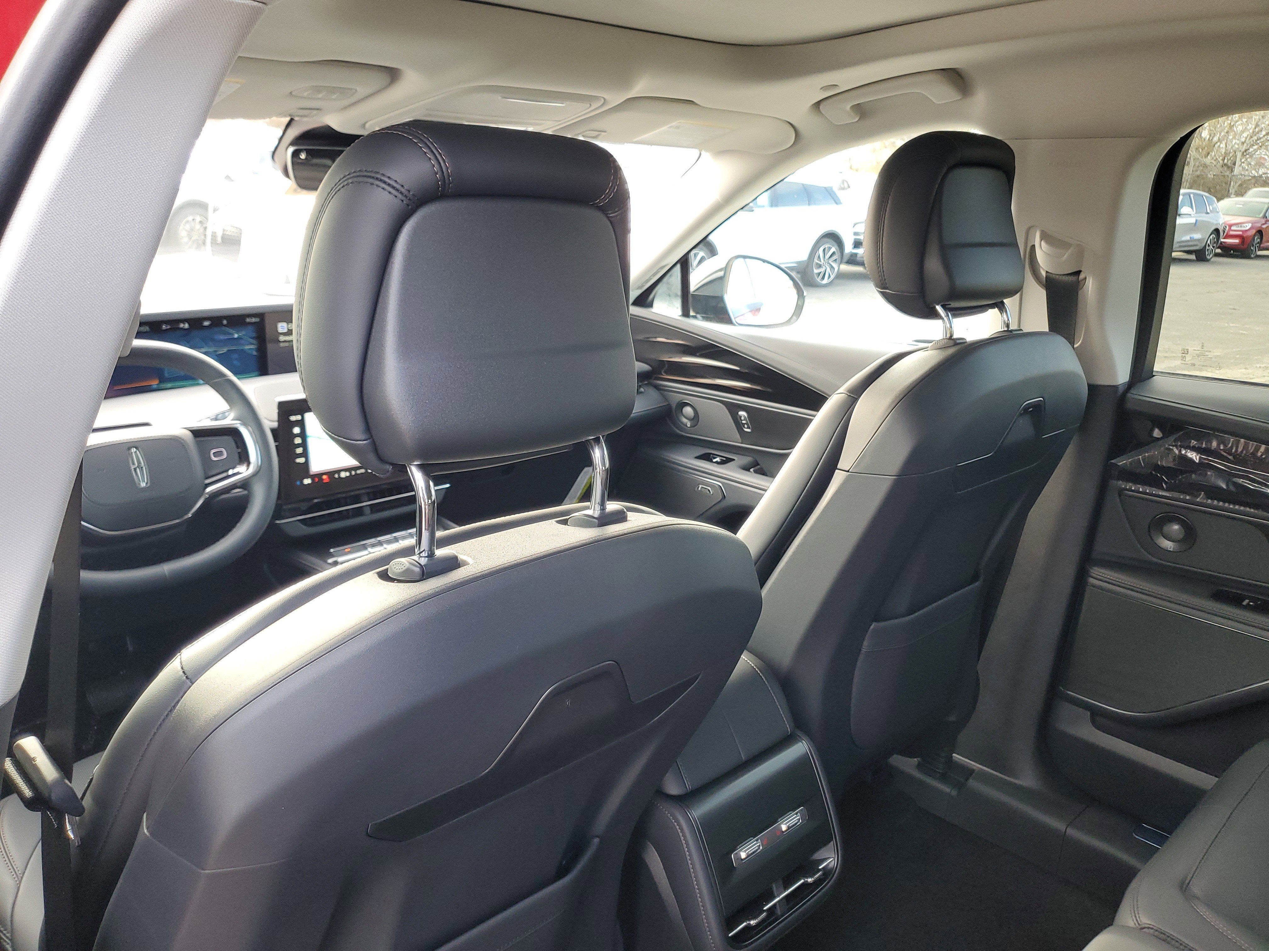 2026 Lincoln Nautilus Premiere Hybrid