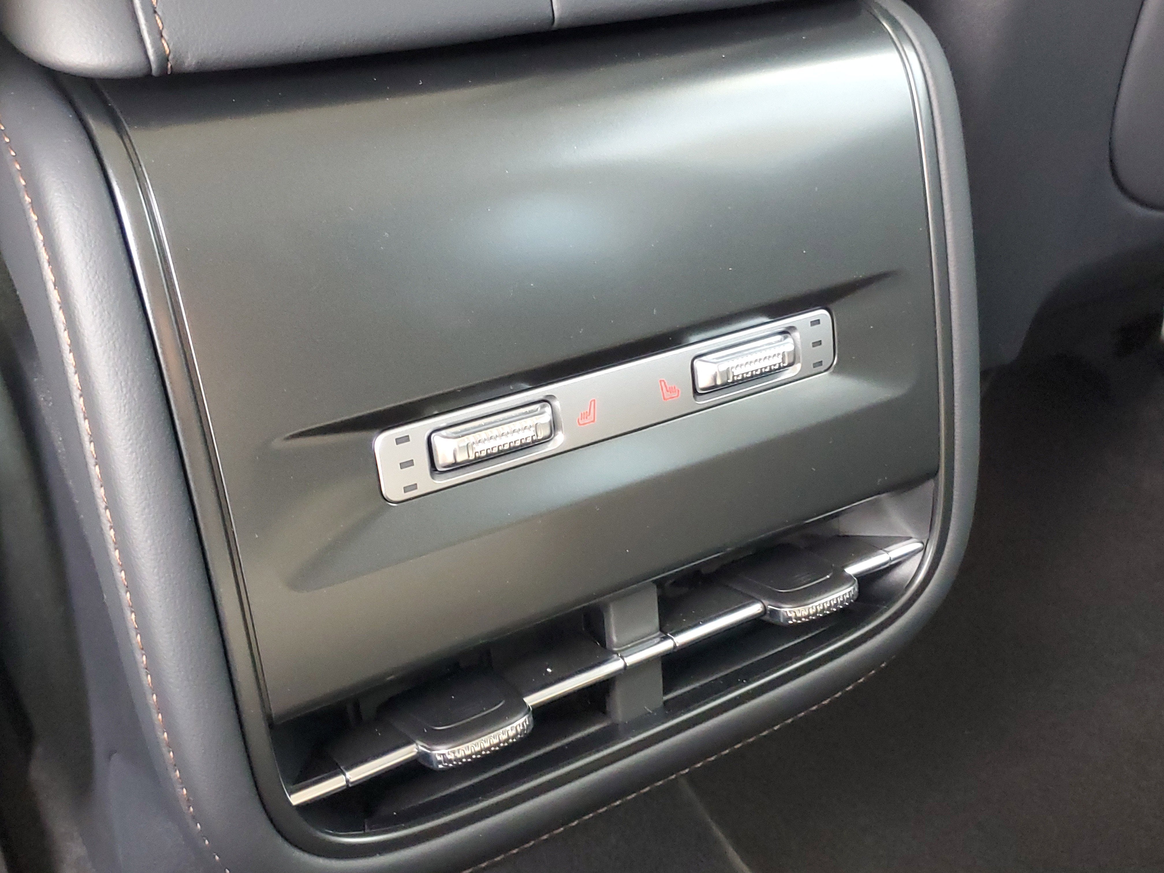 2026 Lincoln Nautilus Premiere Hybrid