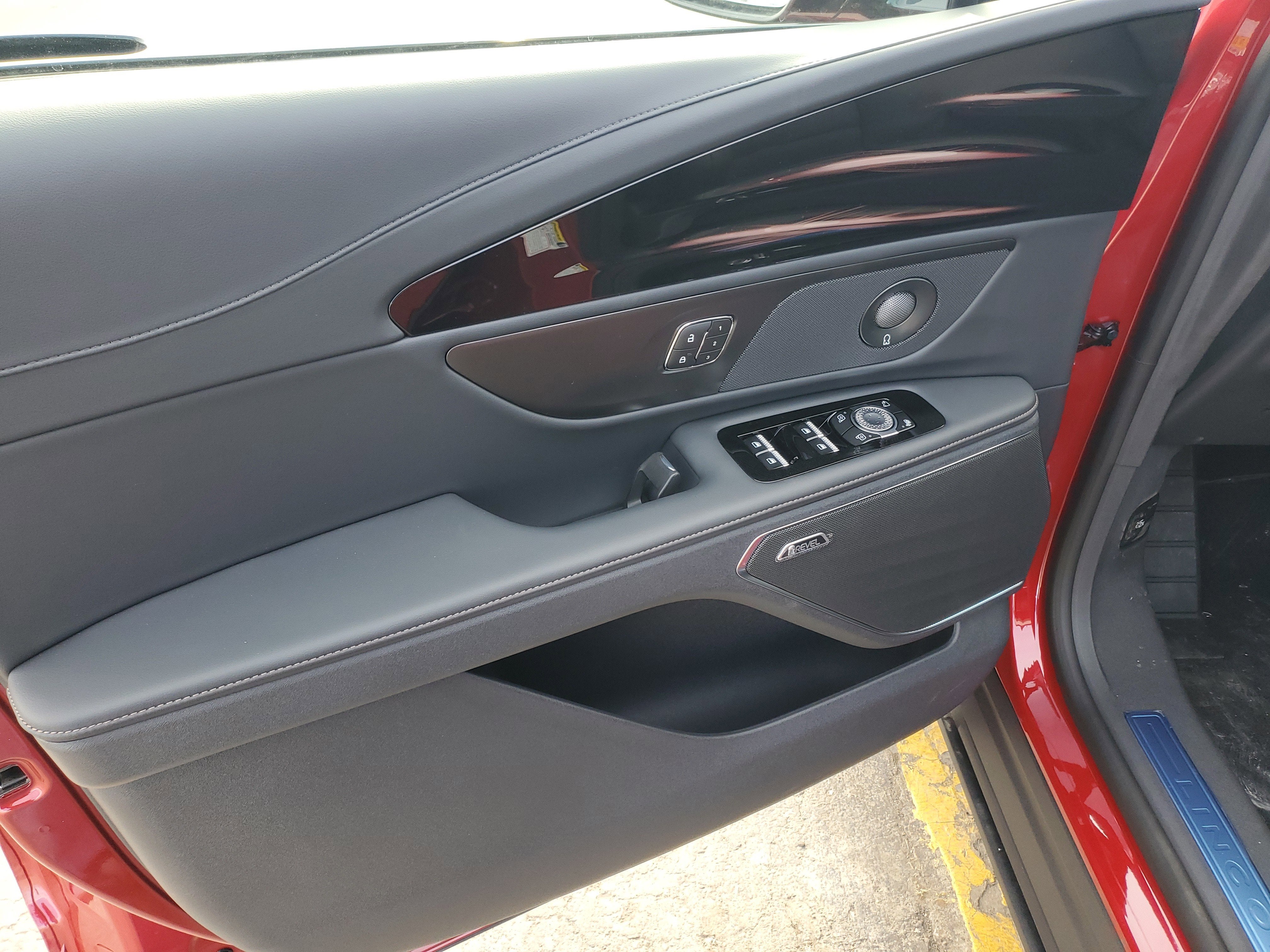 2026 Lincoln Nautilus Premiere Hybrid