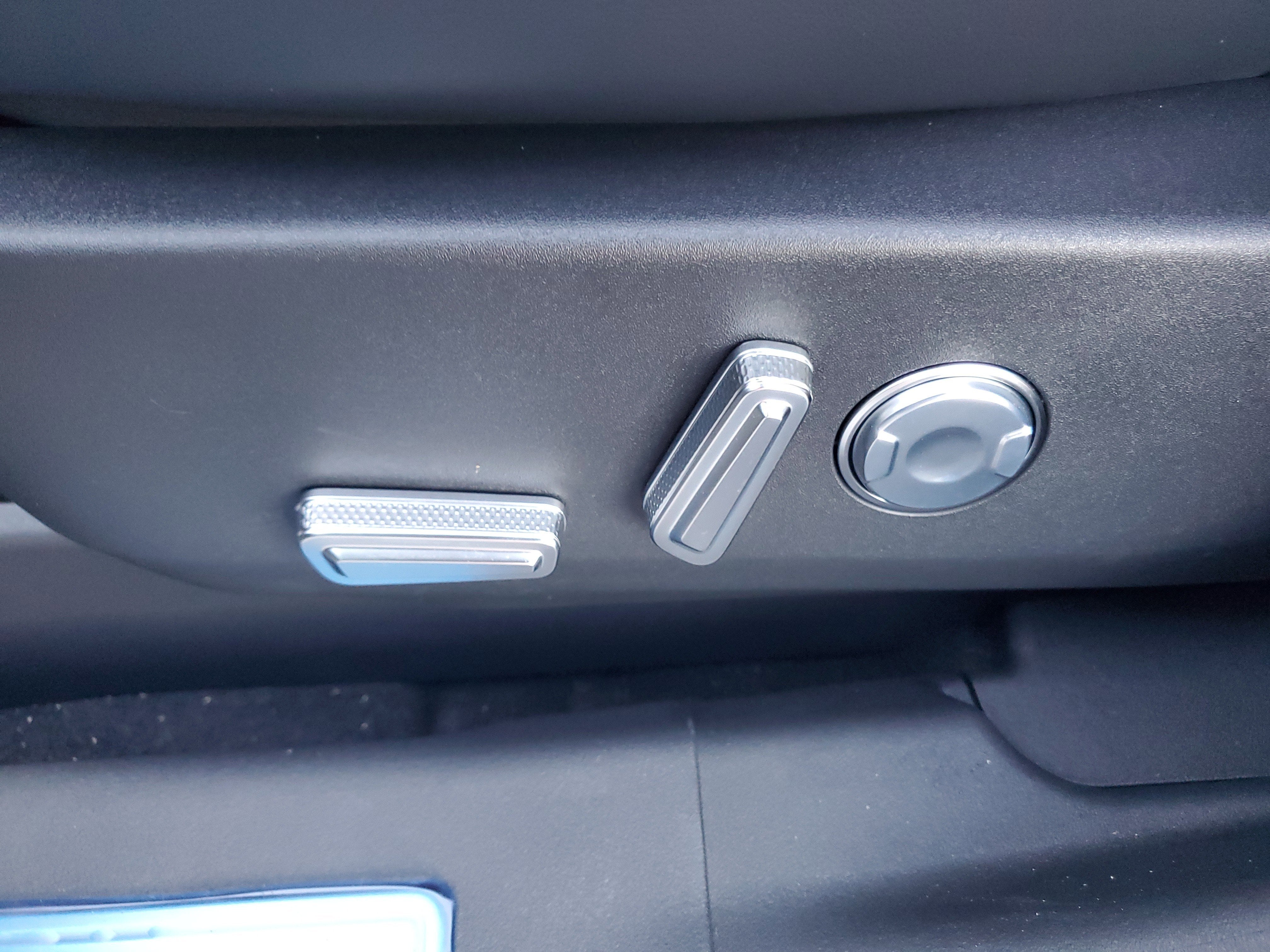 2026 Lincoln Nautilus Premiere Hybrid