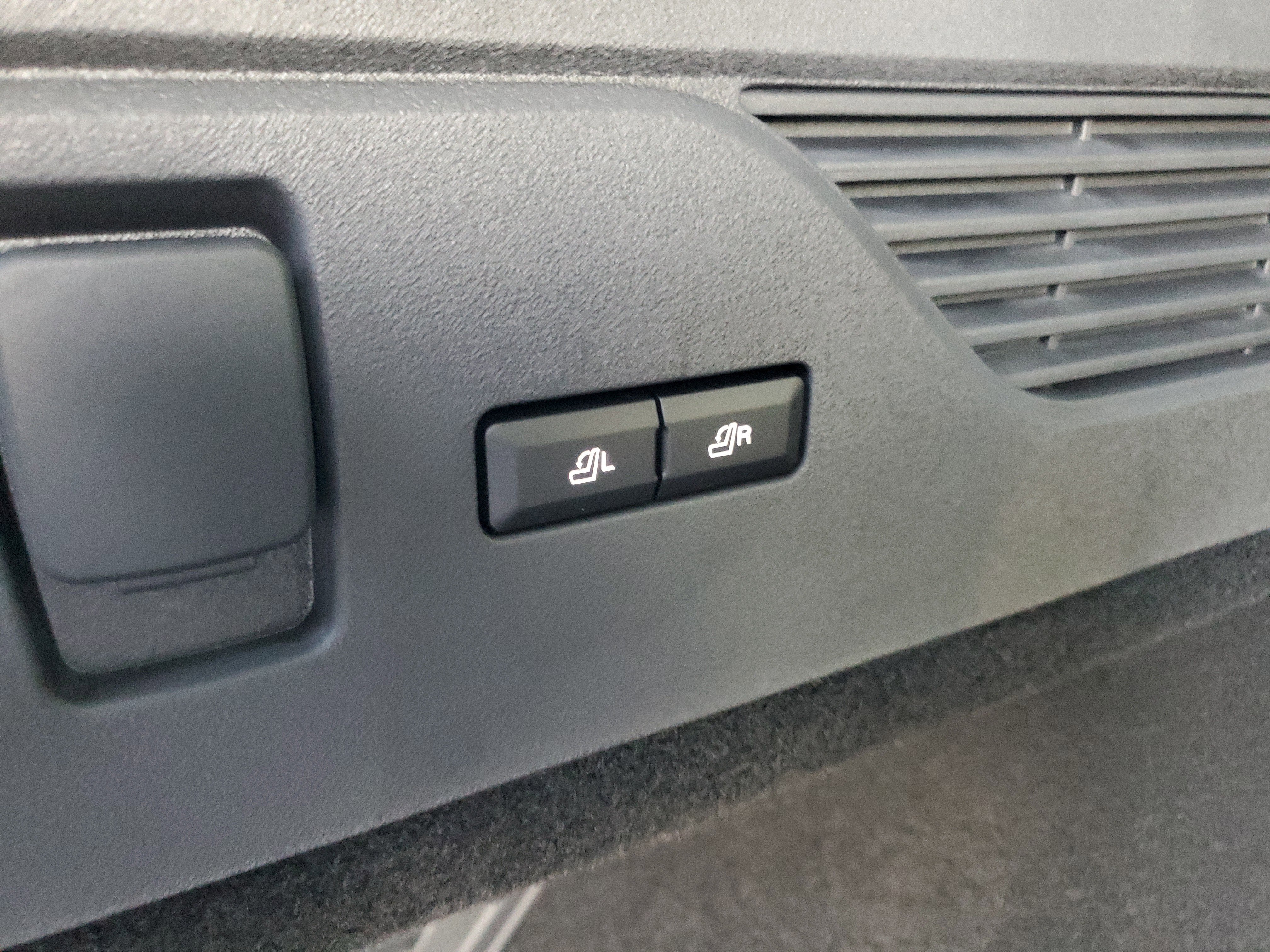 2026 Lincoln Nautilus Premiere Hybrid