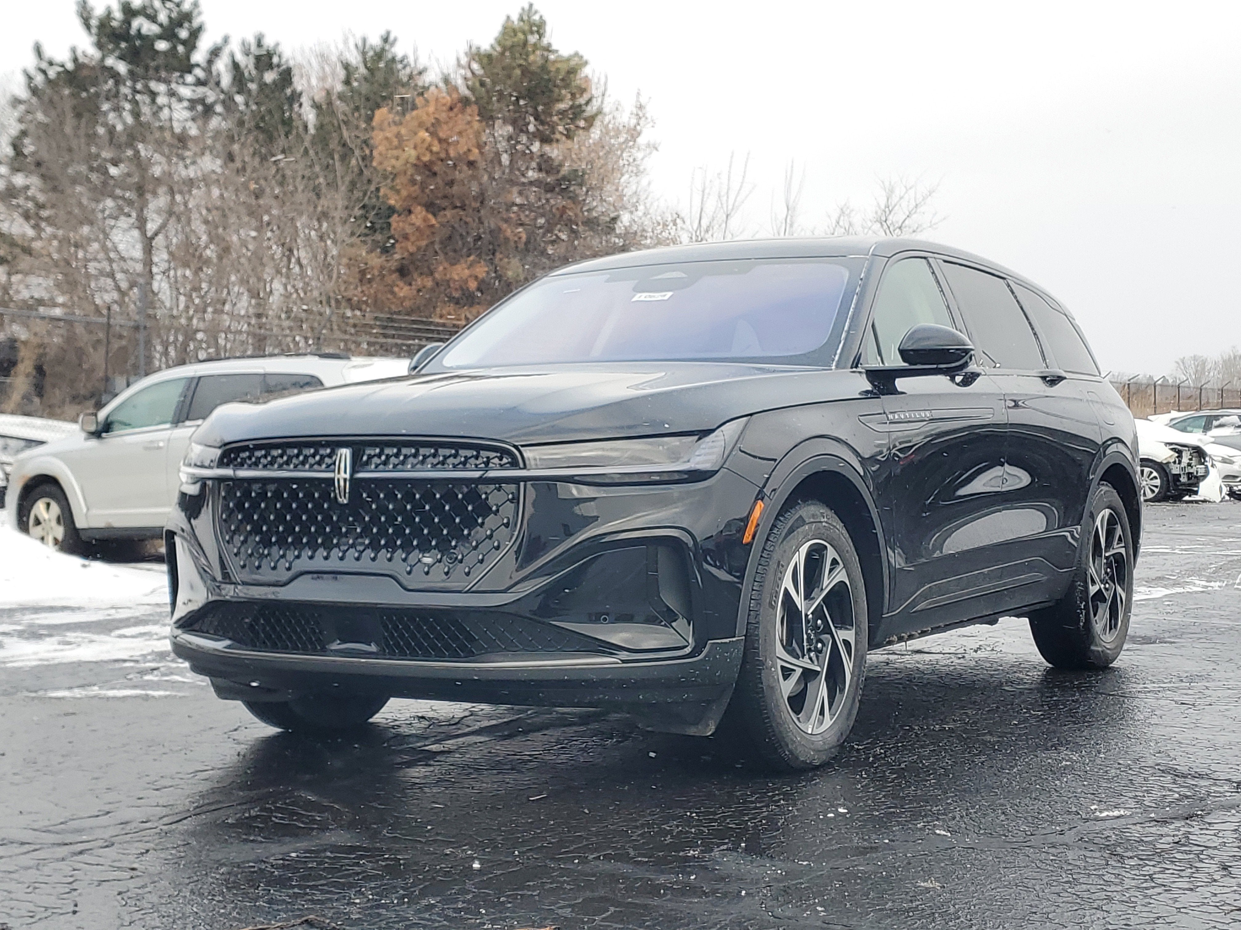 2026 Lincoln Nautilus Premiere Hybrid