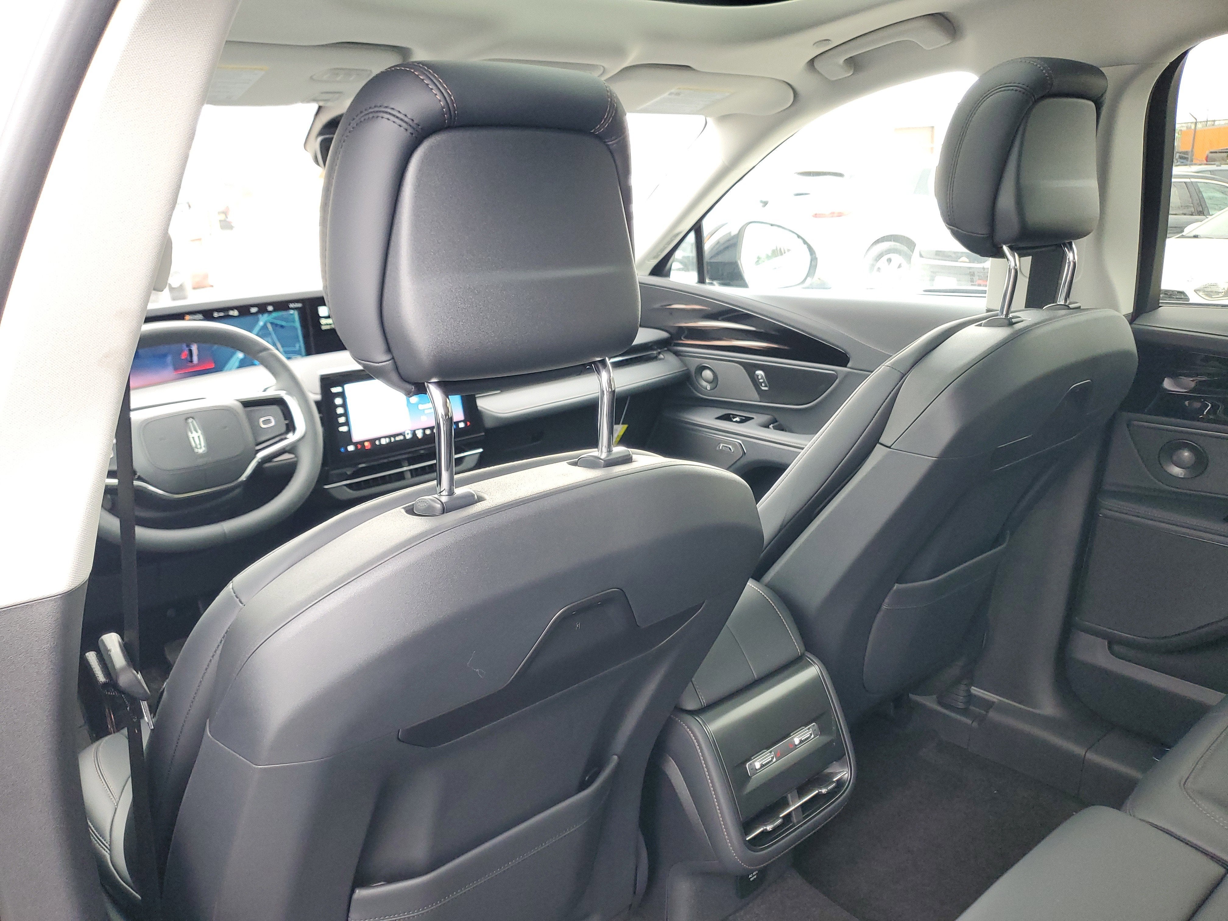 2026 Lincoln Nautilus Premiere Hybrid