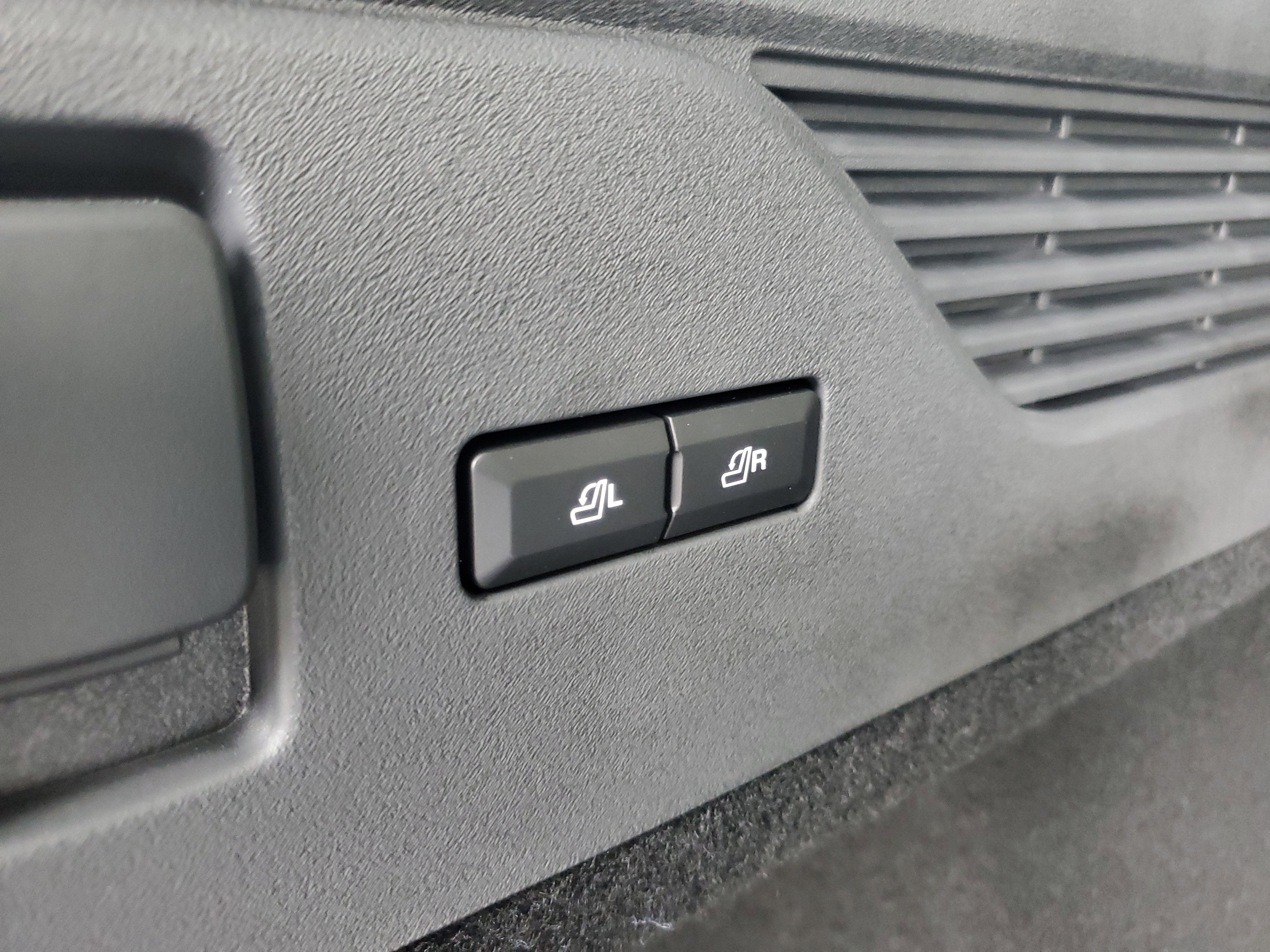 2026 Lincoln Nautilus Premiere Hybrid