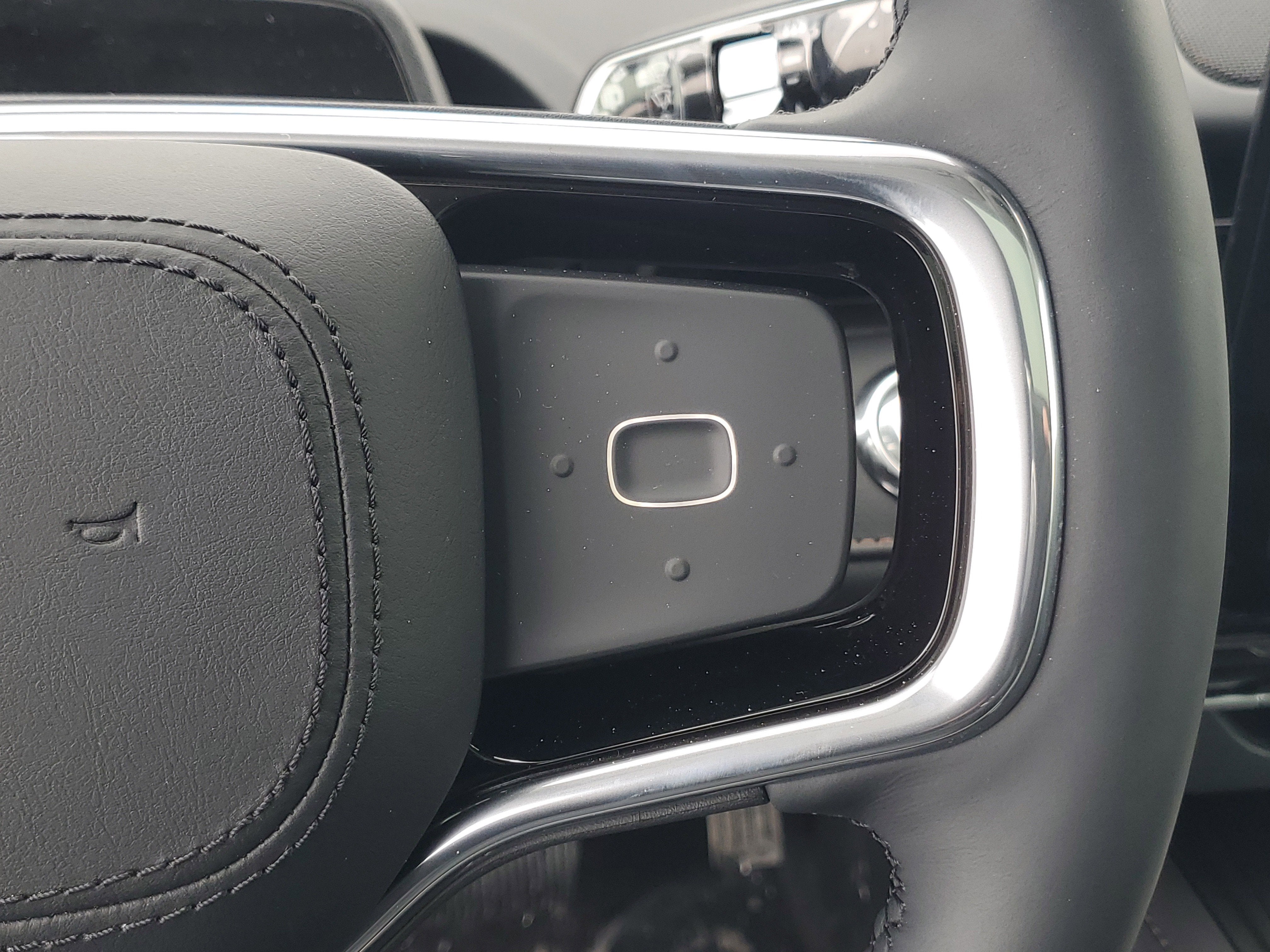 2026 Lincoln Nautilus Premiere Hybrid